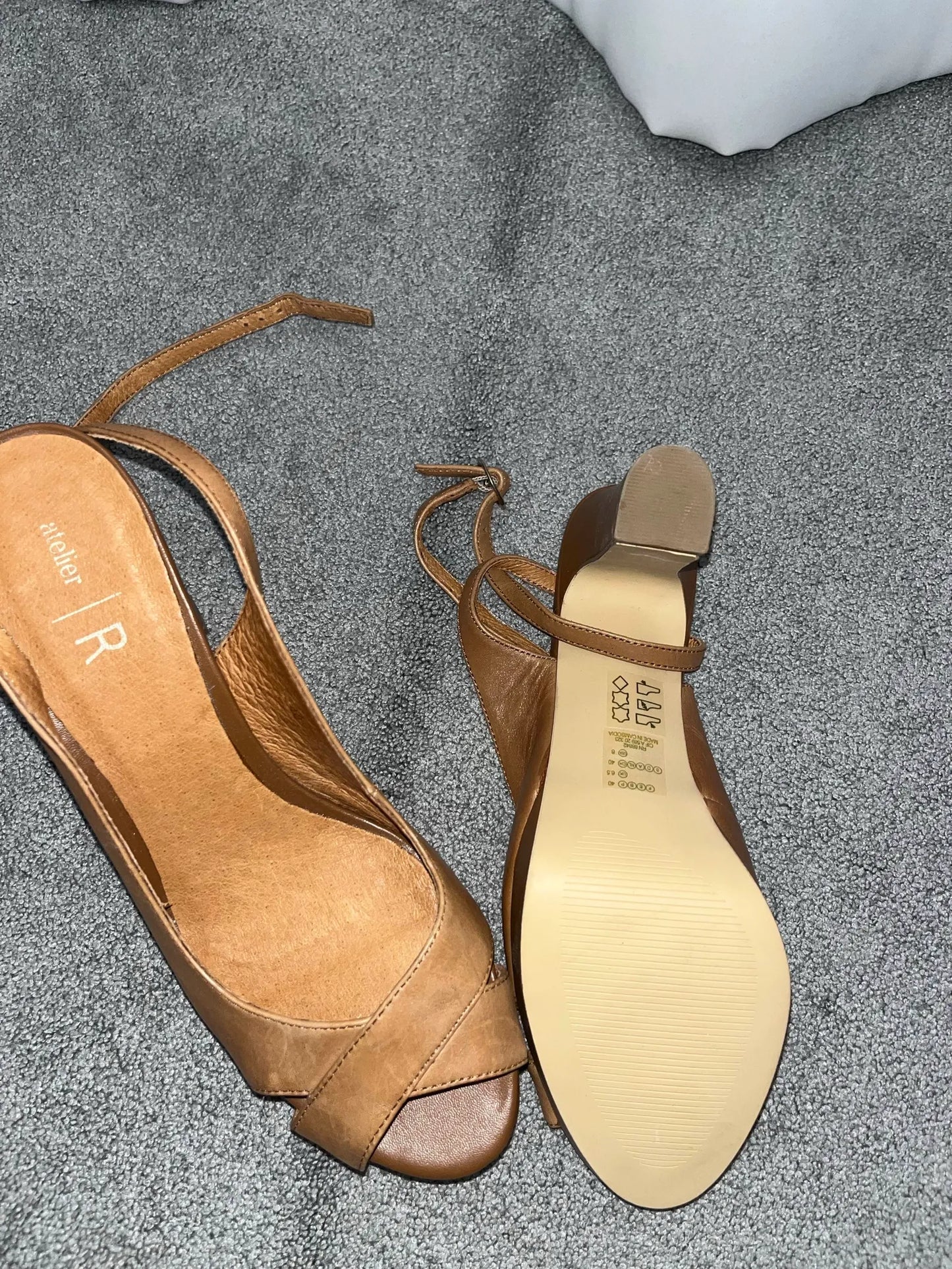 ATP Atelier Atelier R Heels