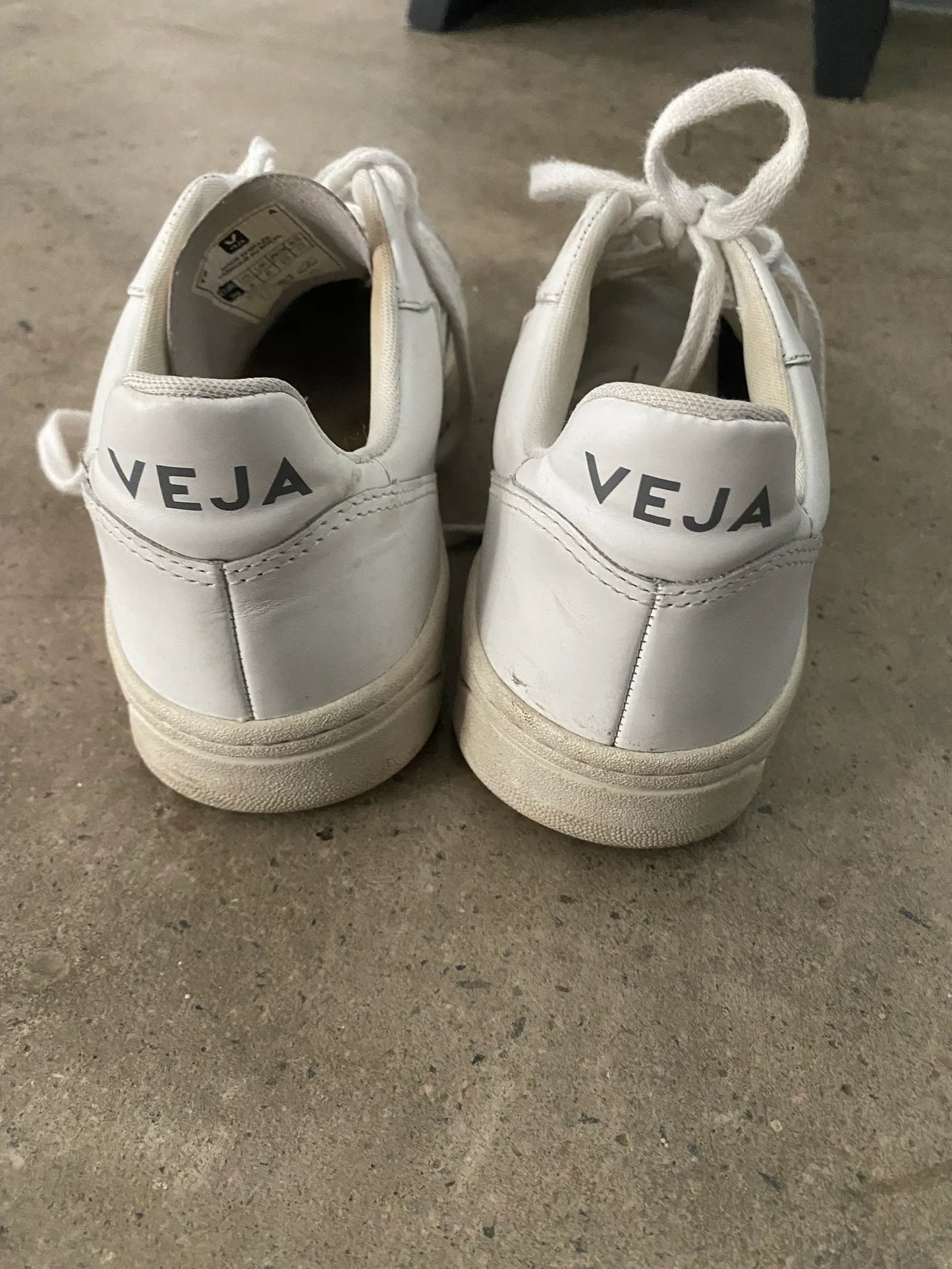 Veja Sneakers