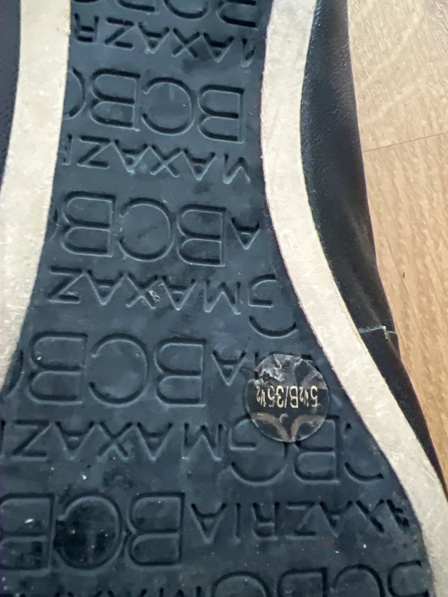 BCBG Max Azria Ballet flats