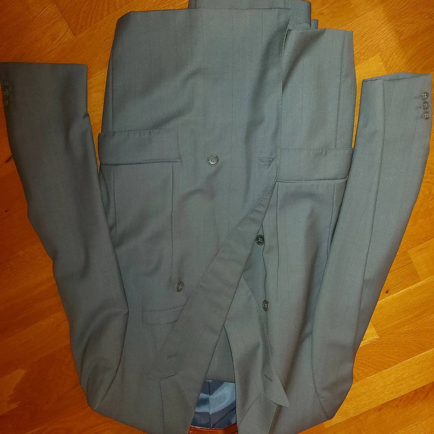 Tiger of Sweden Suit