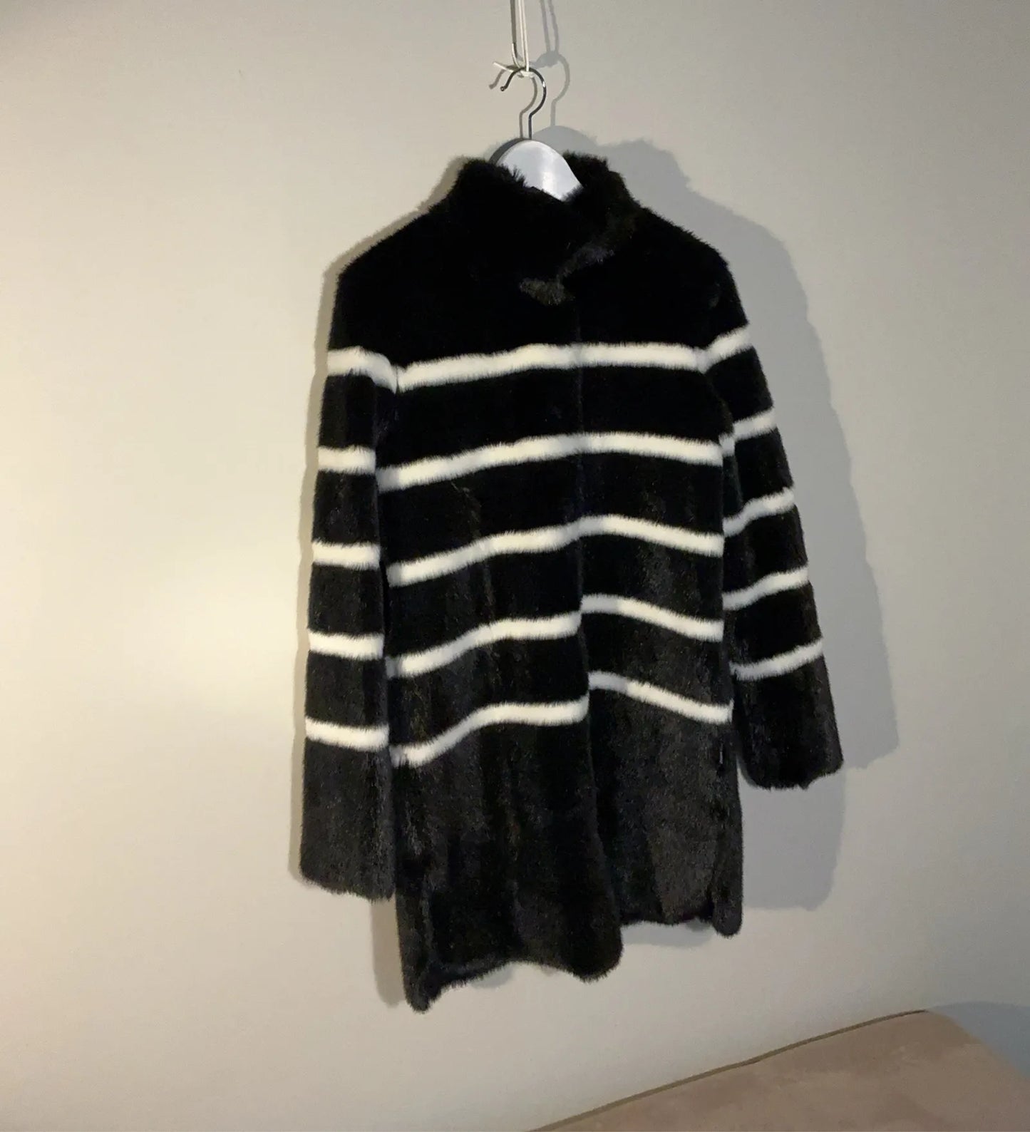 Armani-pälsjacka NWOT