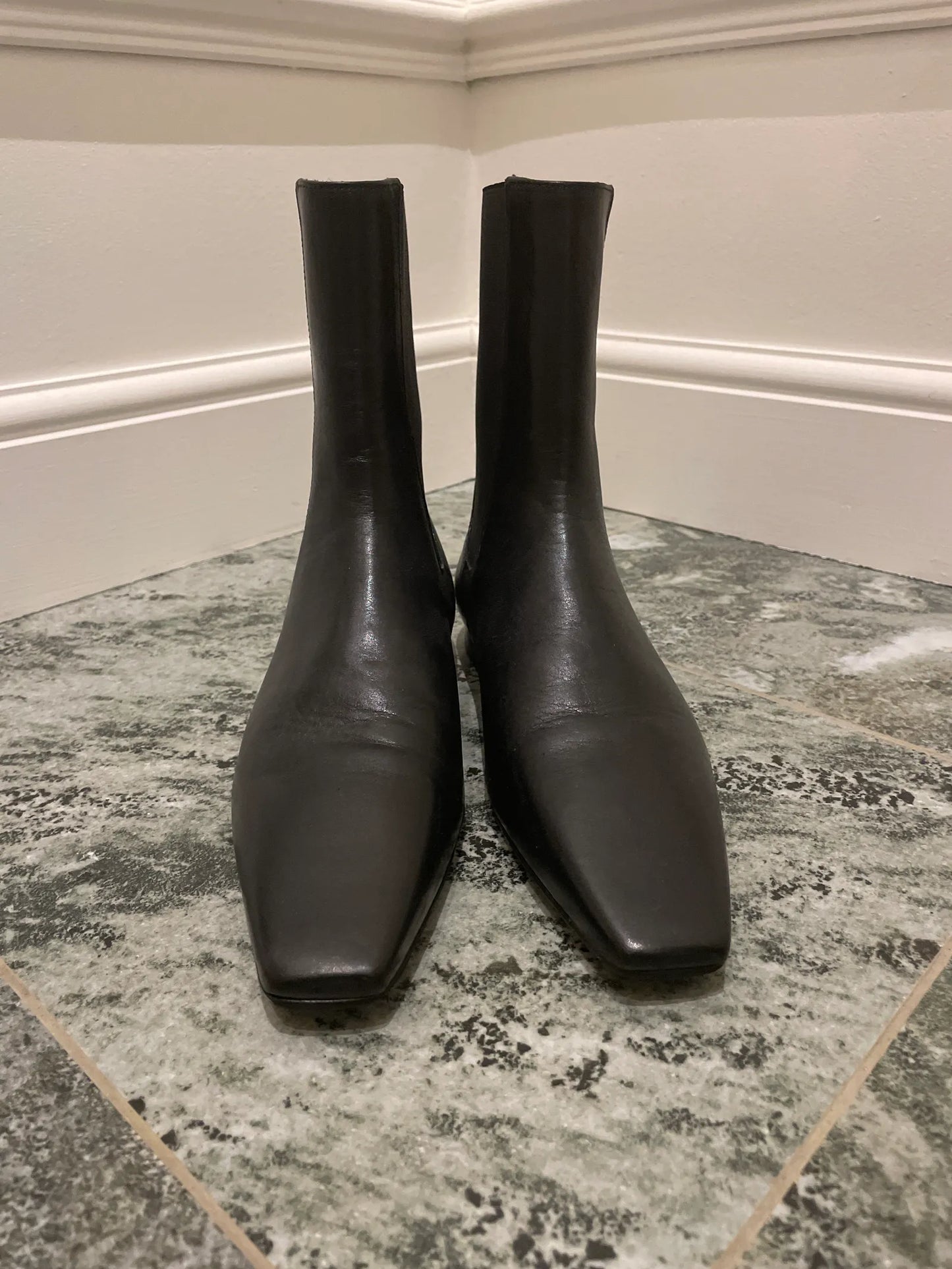 Toteme Chelsea Boots