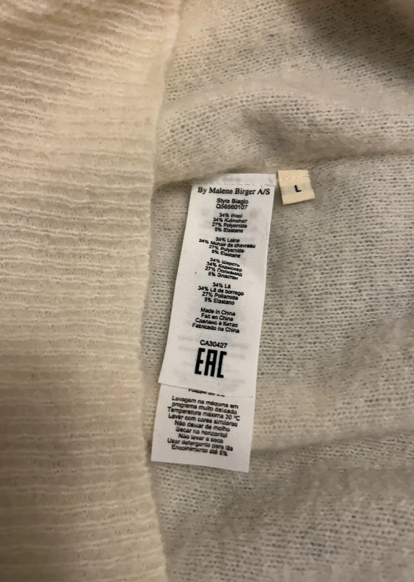 By Malene Birger Biagio-ulltröja