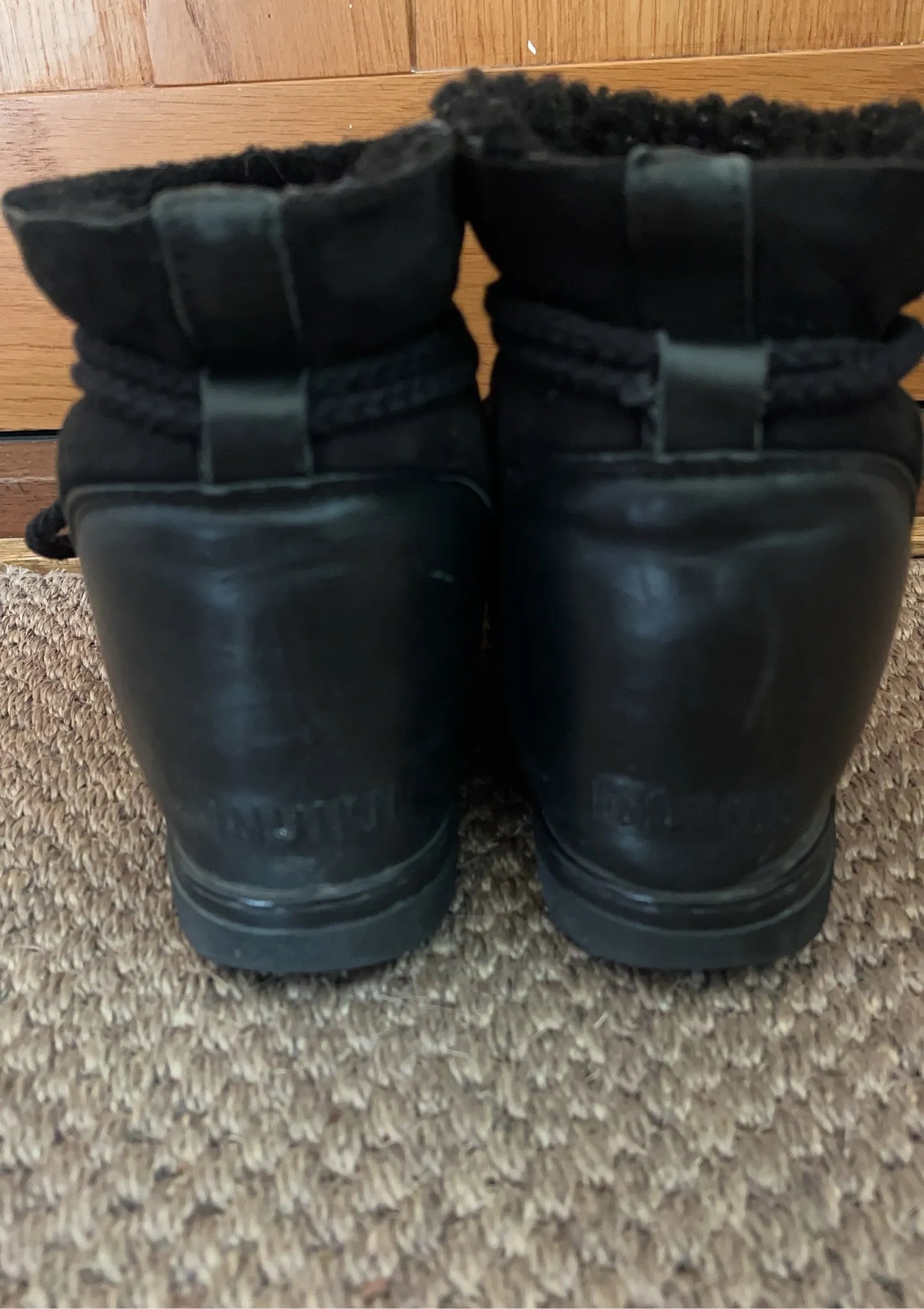 Inuikii Classic Wedge Boots