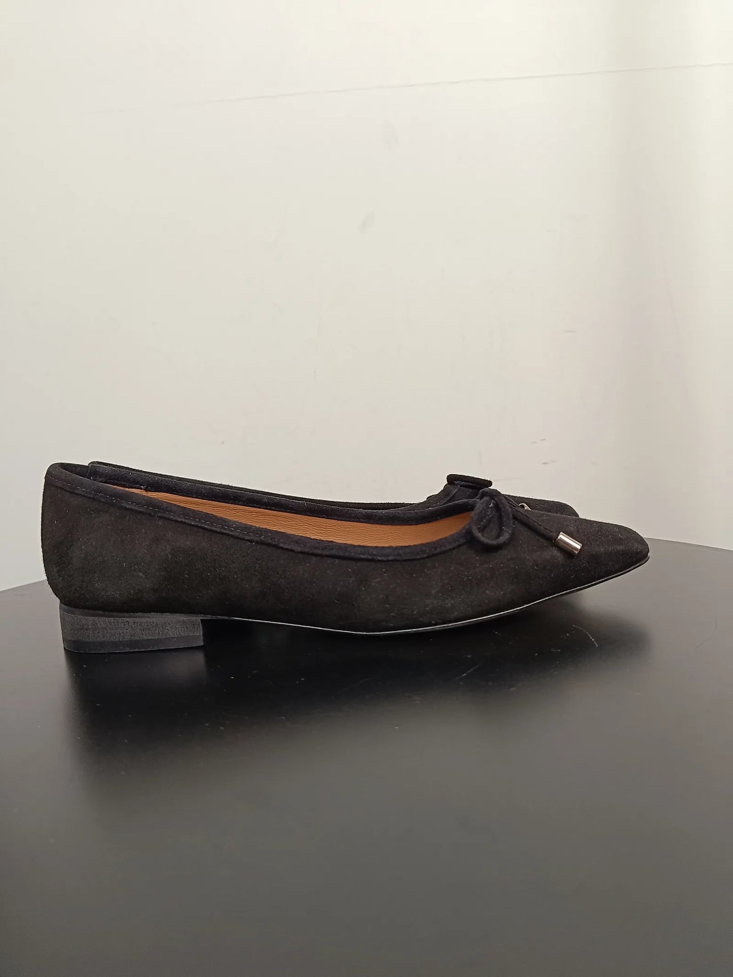 Flattered Monica Suede Black Ballet flats