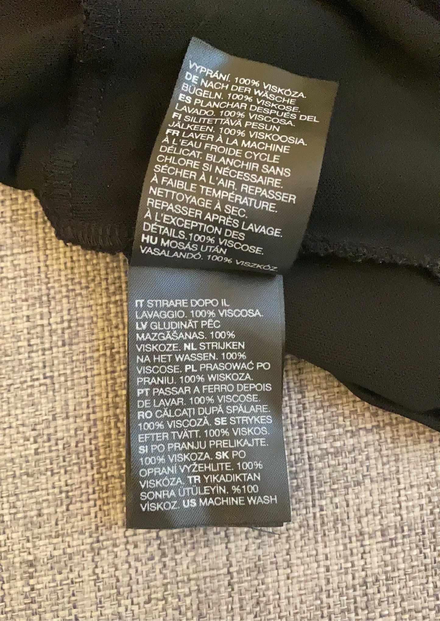 & Other Stories-blus