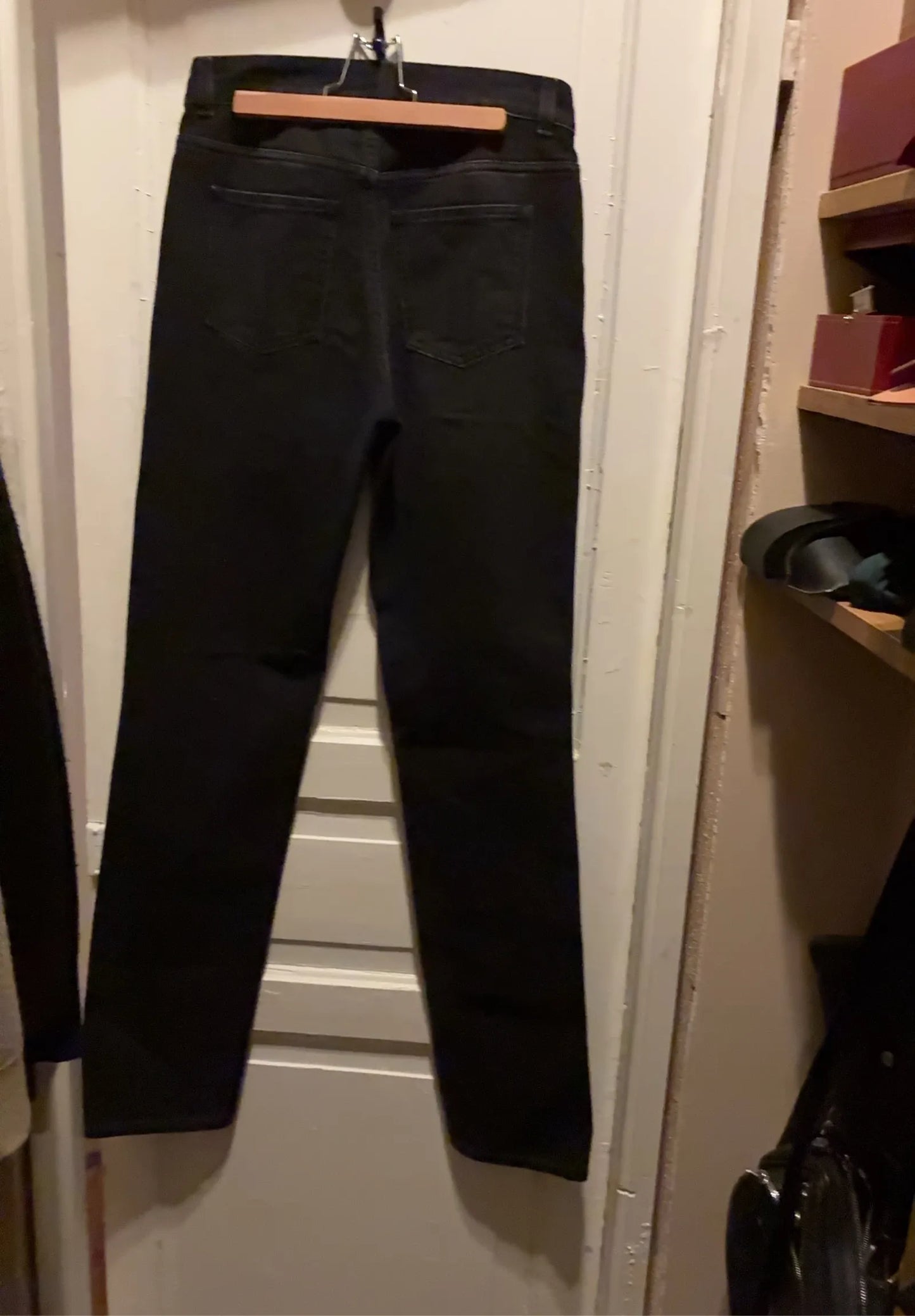 Teurn Studios-jeans NWOT