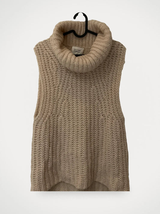 Second Female Ivory Knit-väst