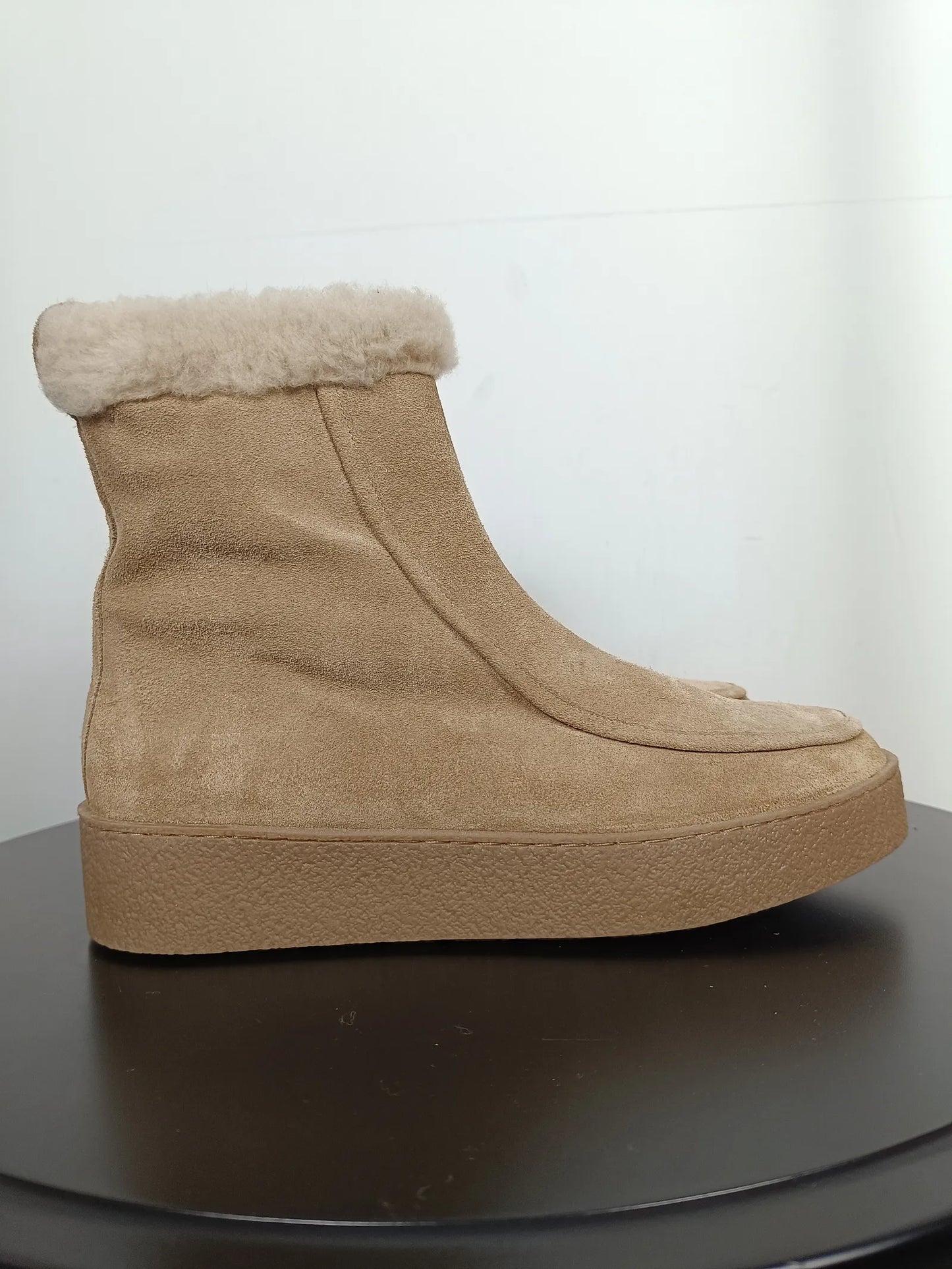 Flattered Simone Suede Sand-boots NWOT