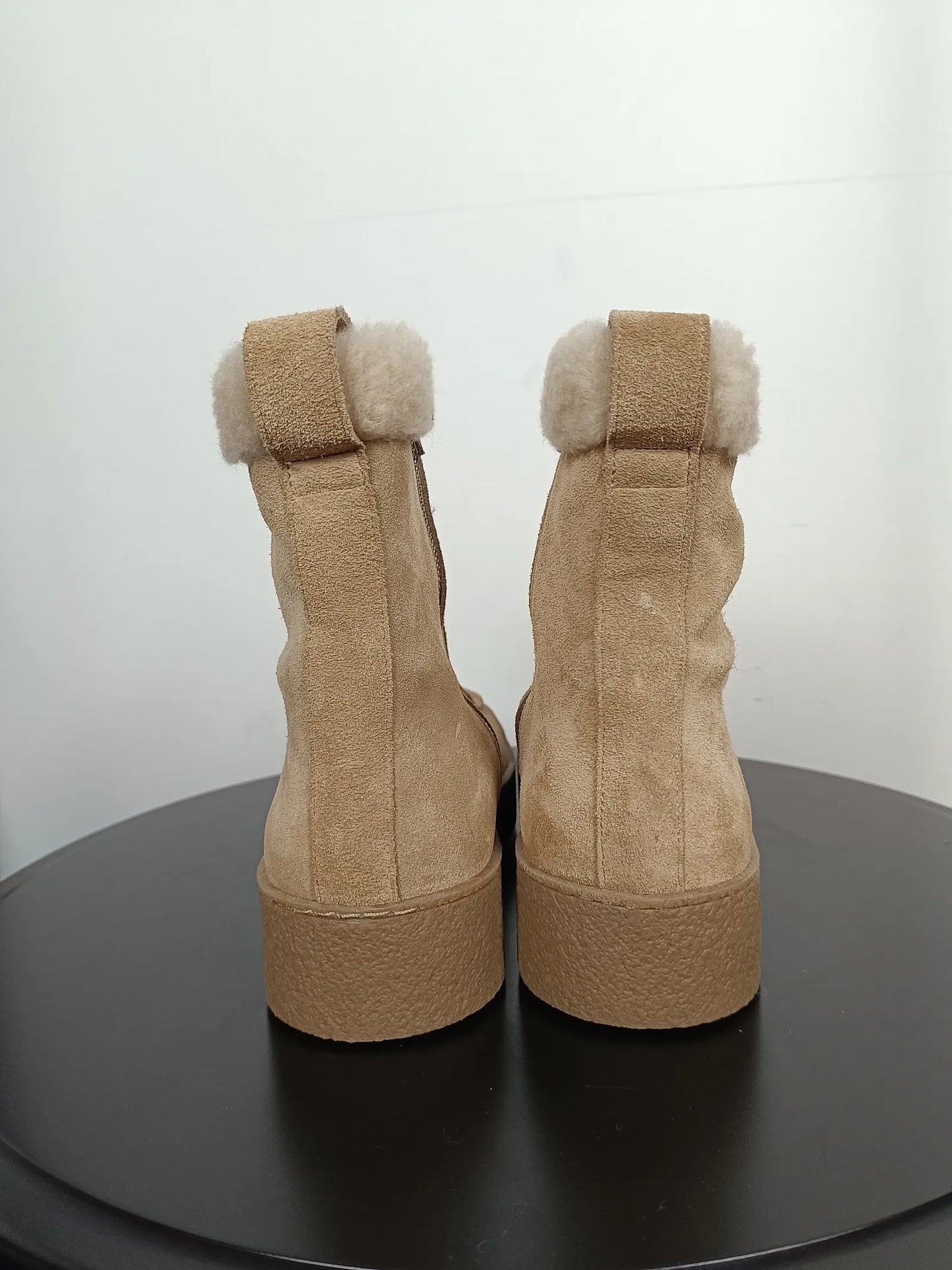 Flattered Simone Suede Sand-boots NWOT