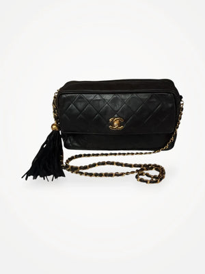 Chanel Cc Camera Fringe-skinnaxelremsväska