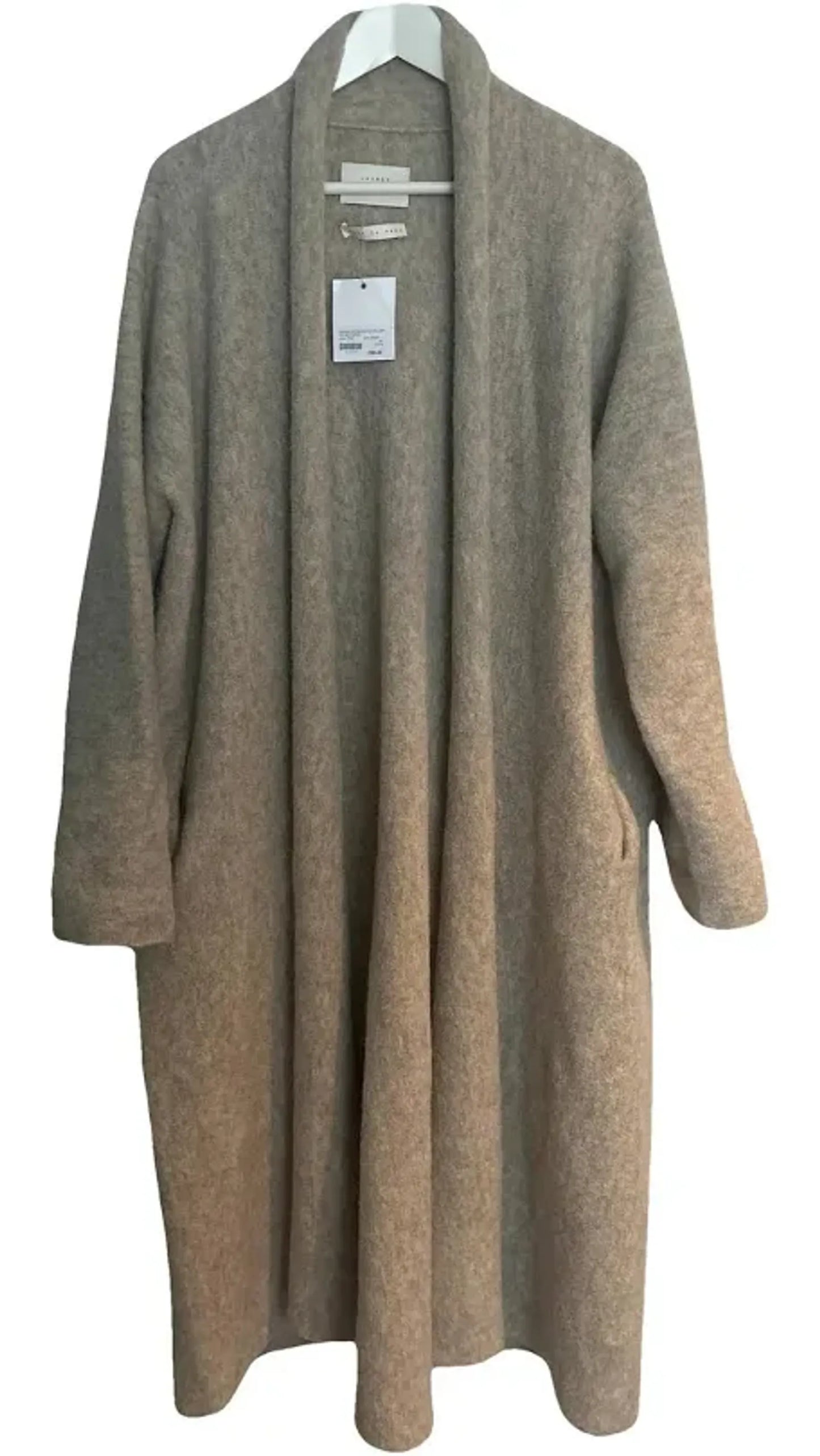 Karen Manoogian-ullkofta NWT