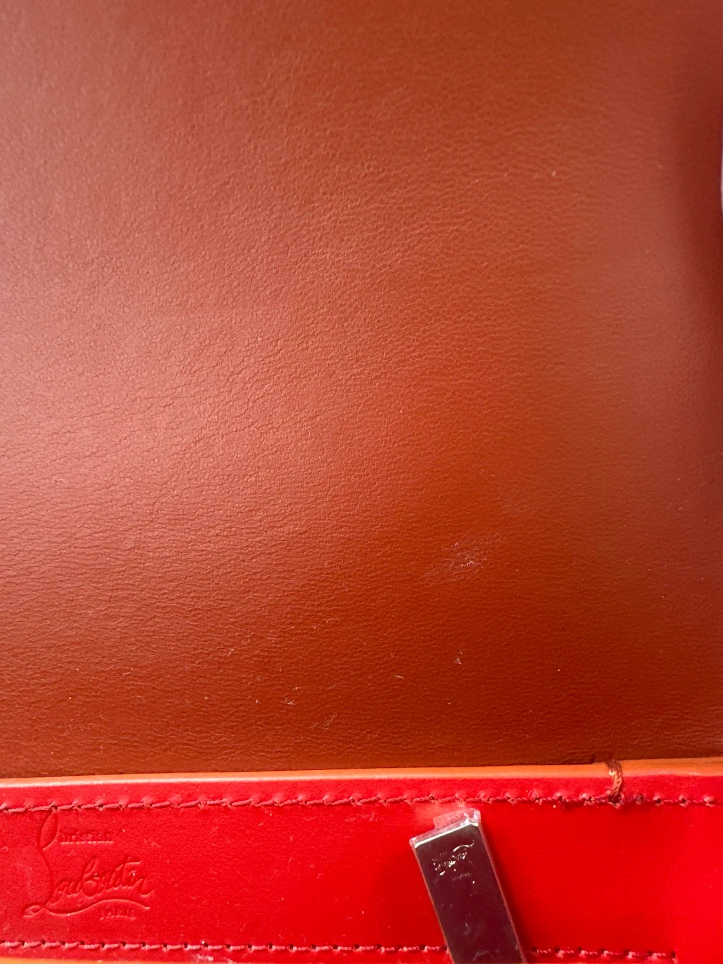 Christian Louboutin Loubi54 small crossbody bag-skinnaxelremsväska