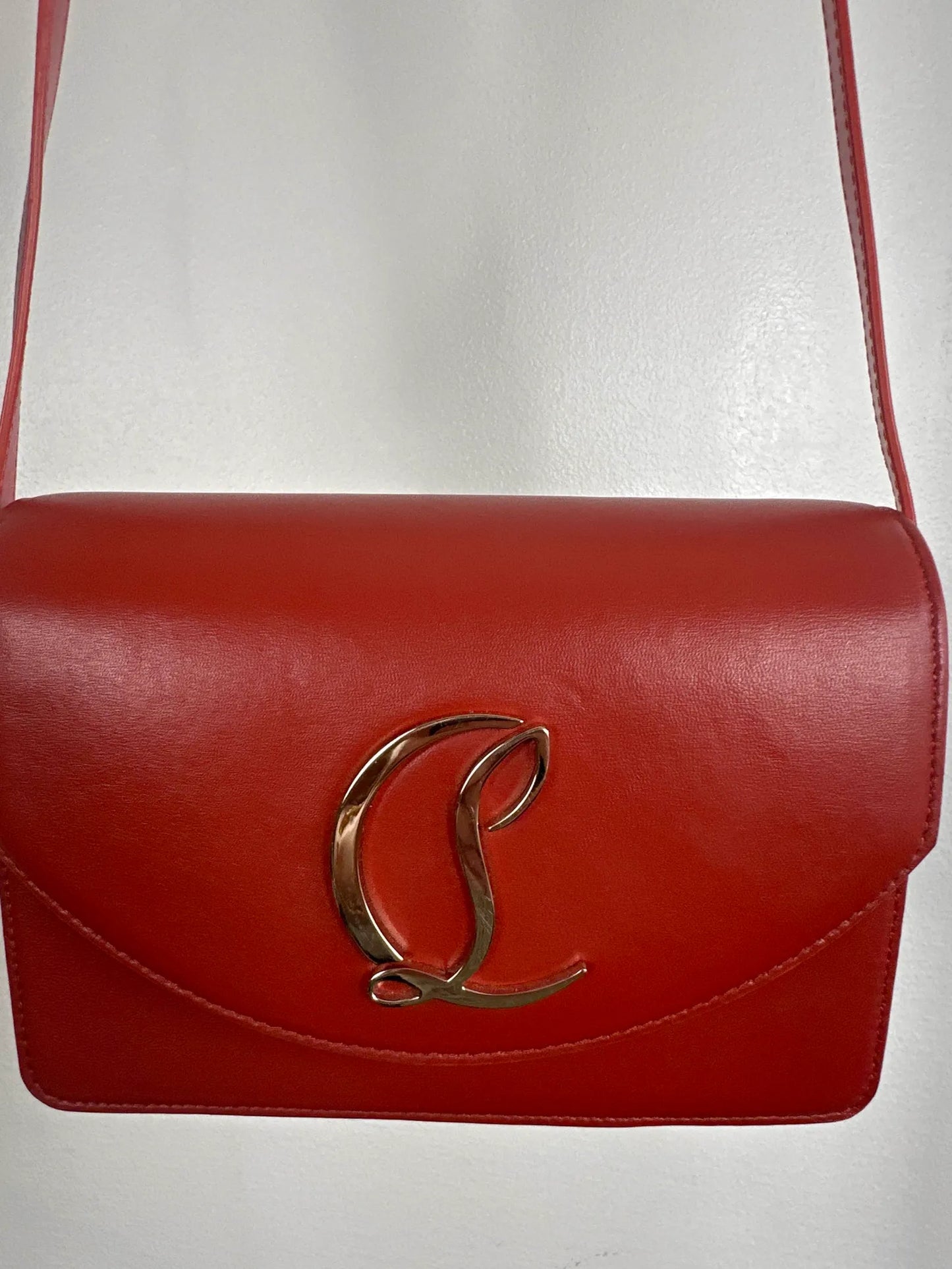 Christian Louboutin Loubi54 small crossbody bag-skinnaxelremsväska