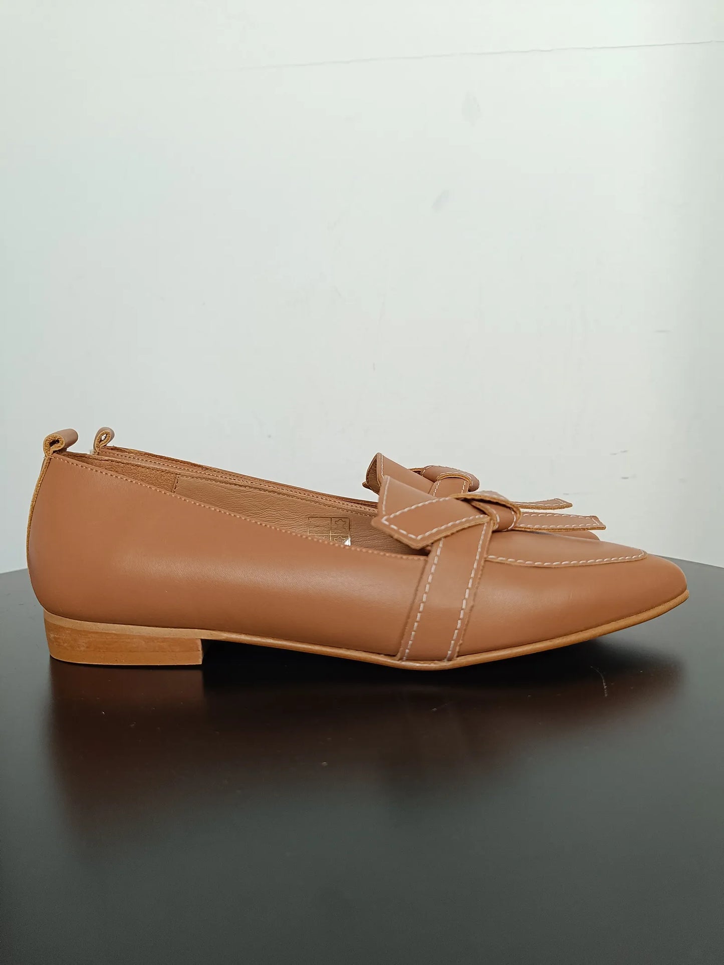 Flattered Ally Cognac Leather-skinnloafers NWT