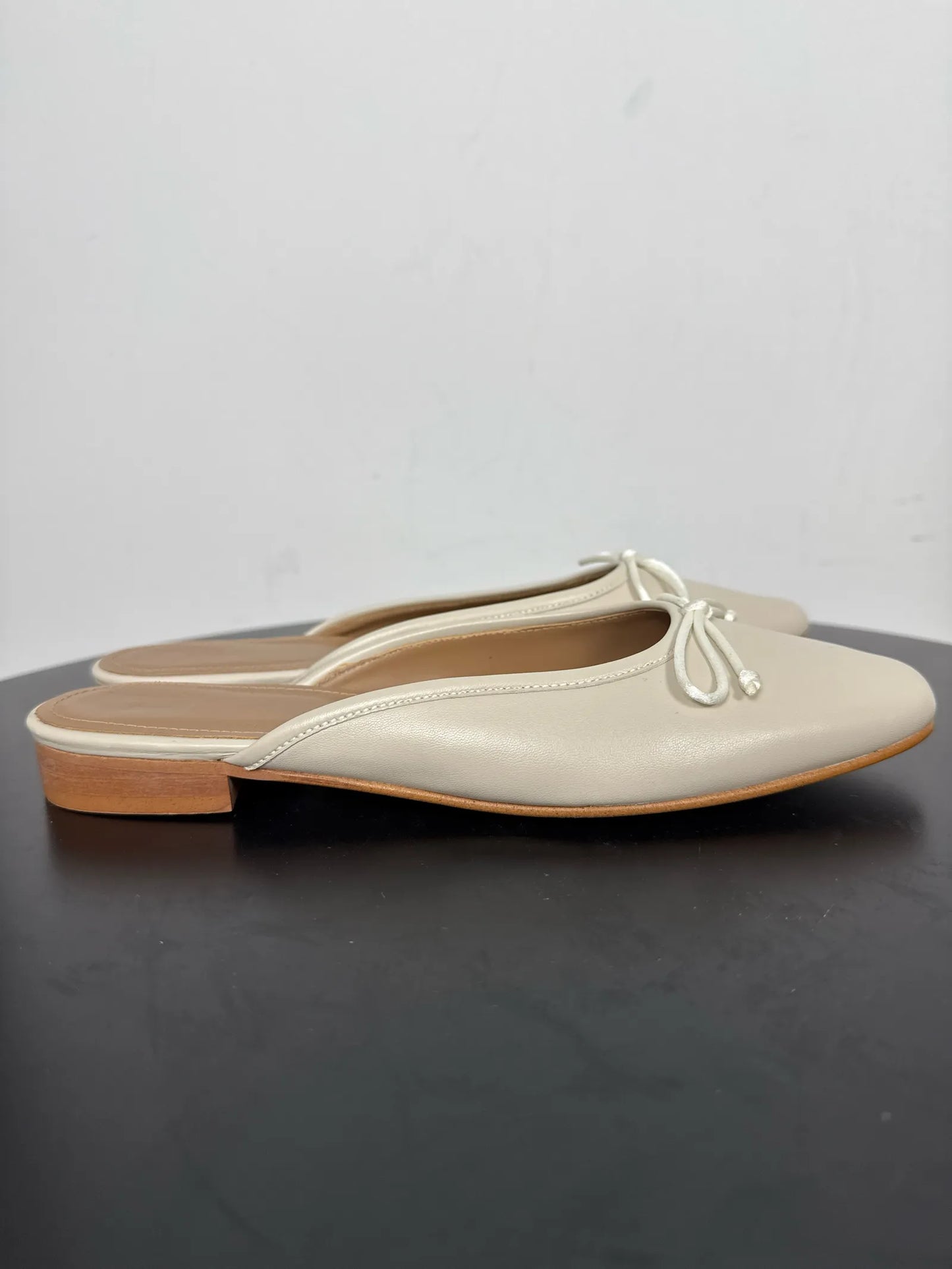 Flattered Malva Beige Leather-skinnballerinaskor NWOT