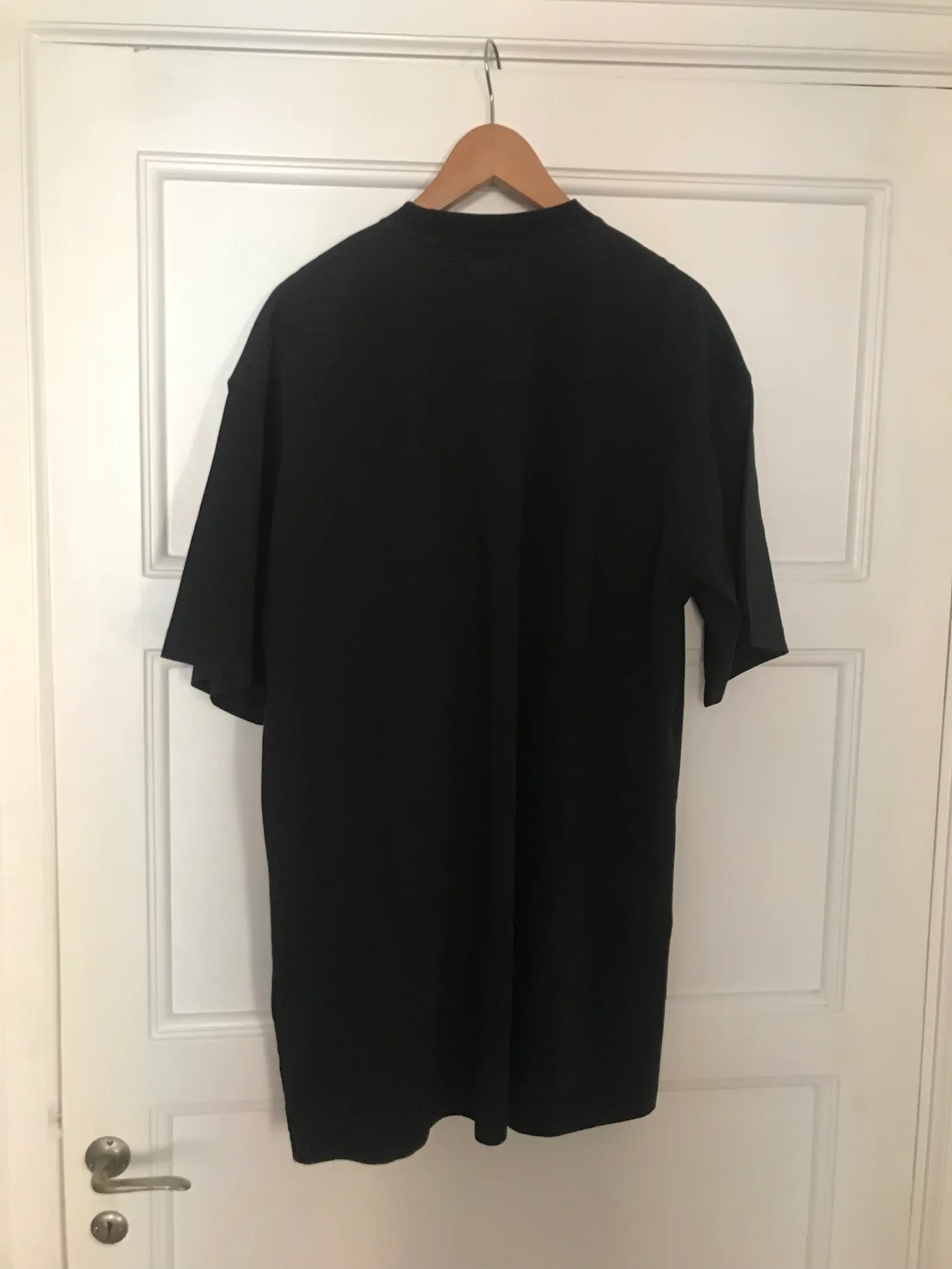 Vetements Staff Uniform-t-shirt NWT