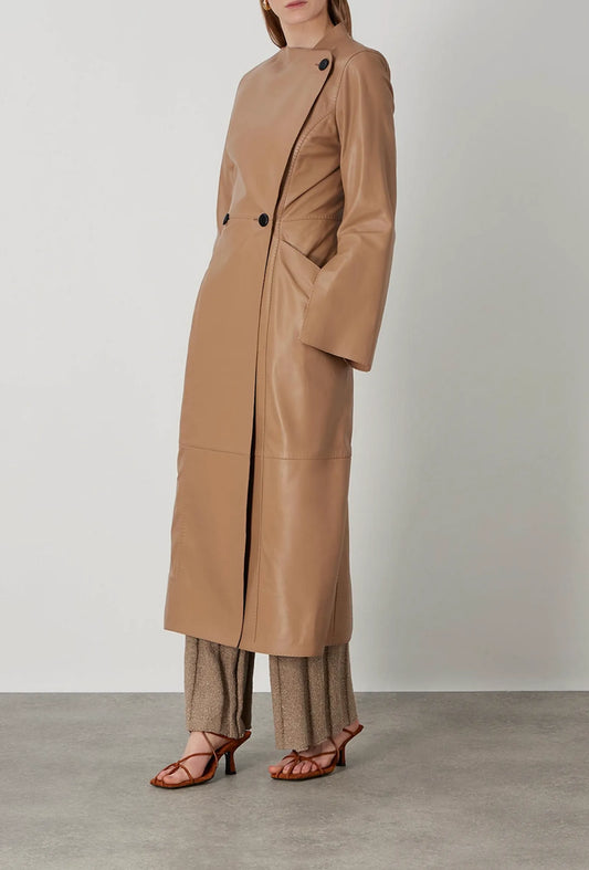 By Malene Birger Sirrena-skinntrenchcoat