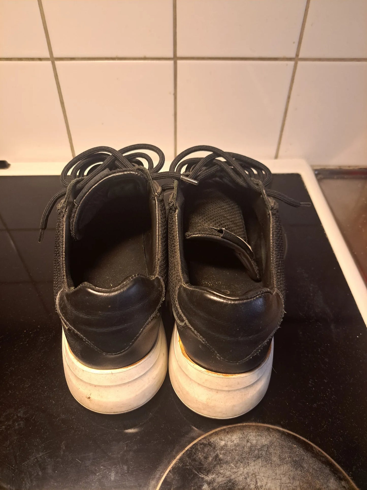 Axel Arigato Sneakers