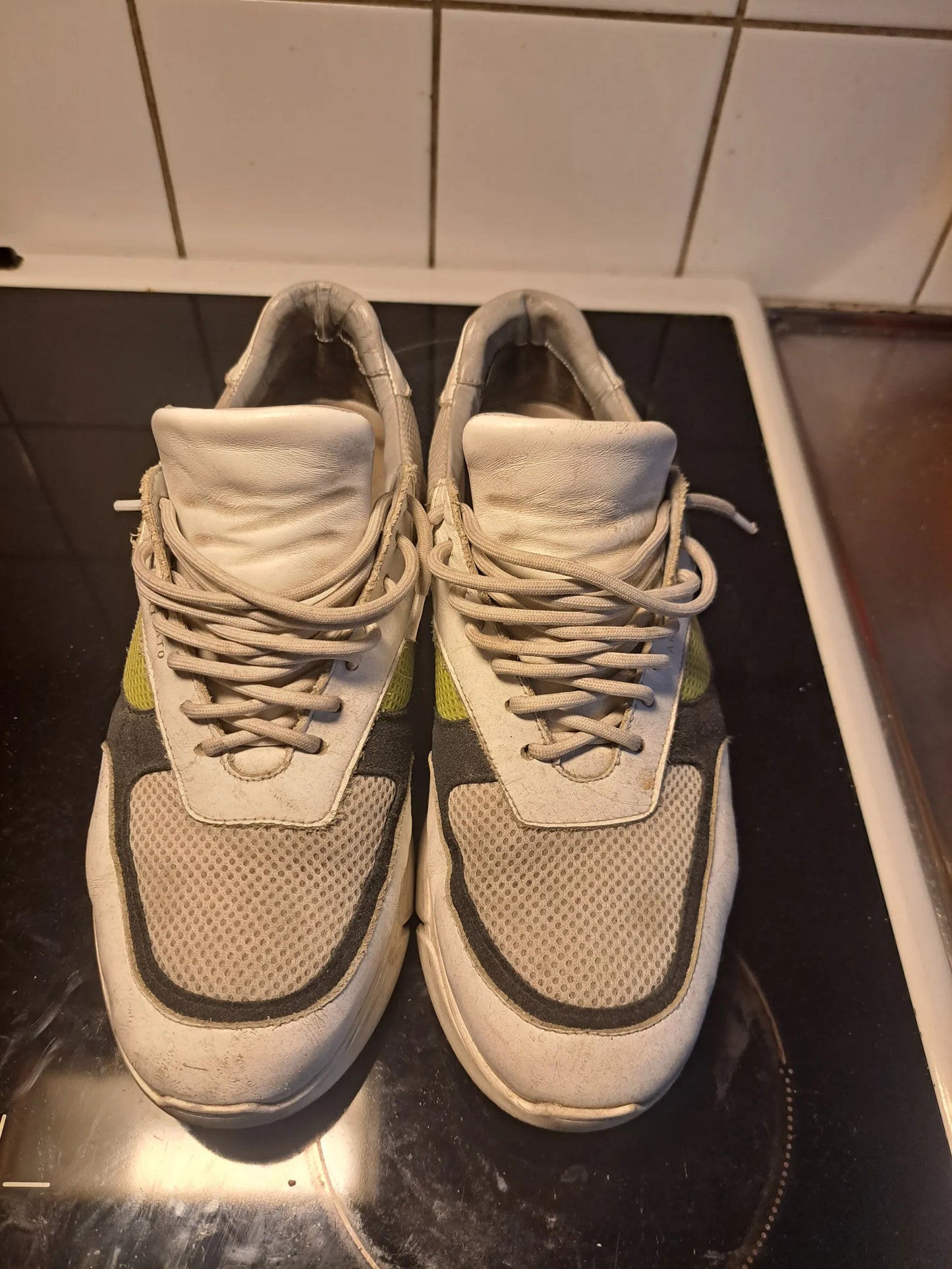 Axel Arigato Sneakers