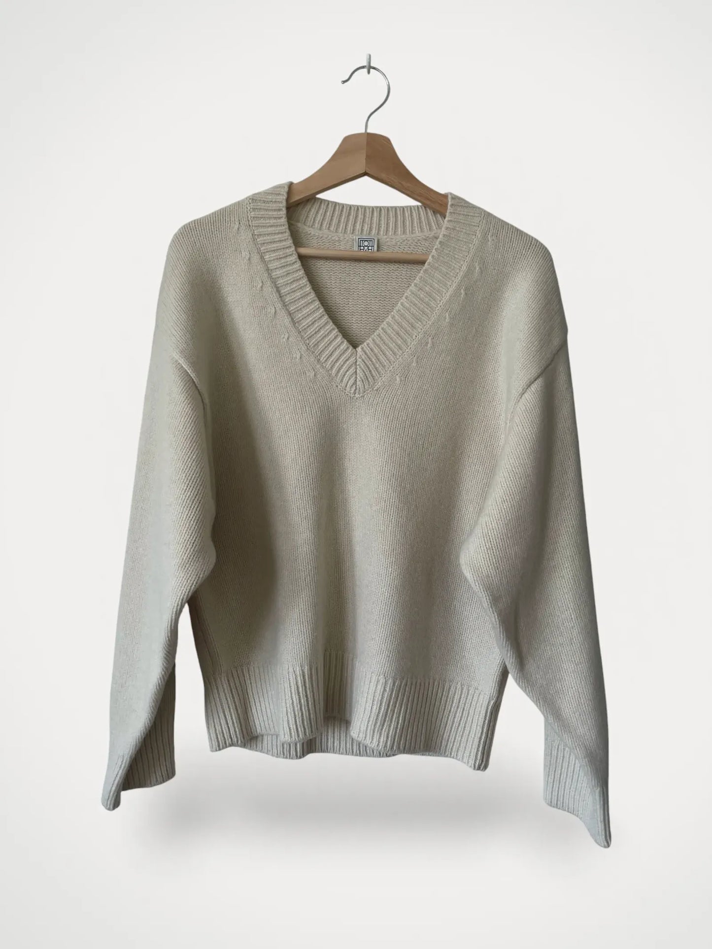 Toteme V- Wool Cashmere Knit-ulltröja