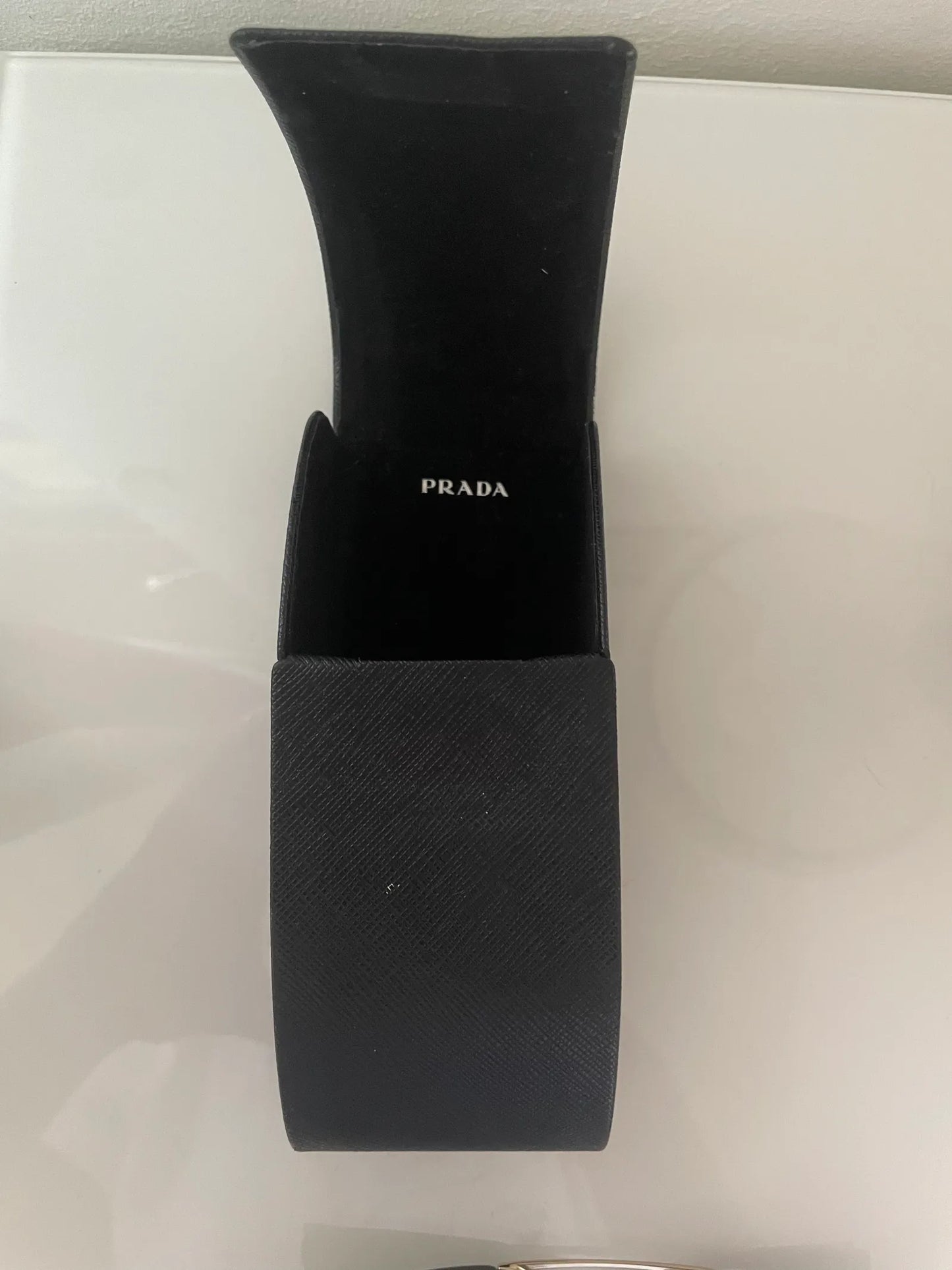 Prada Q13s-solglasögon NWOT