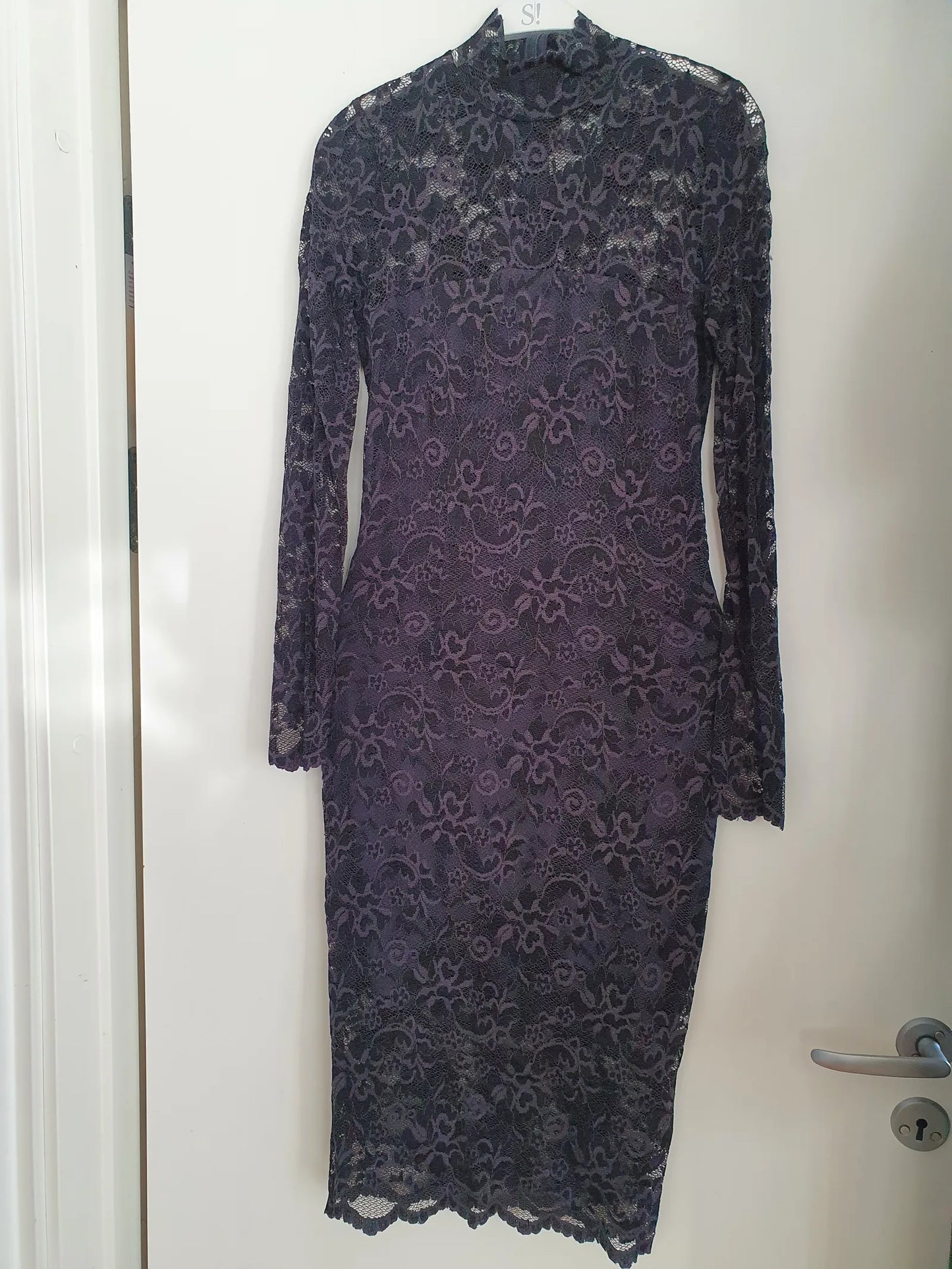 Ganni Flynn Lace-klänning NWOT