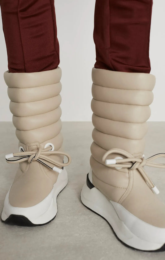 Rodebjer Dora Puffy White-boots NWOT