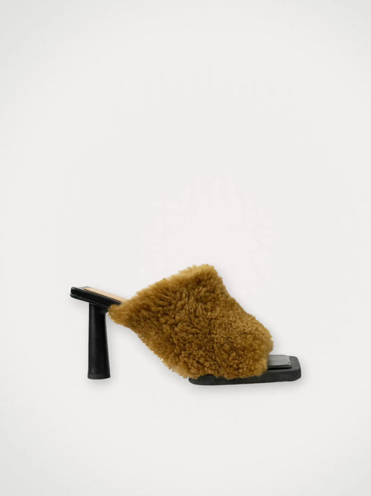 Jacquemus Brown Fur Heeled Mule-skinnklackar