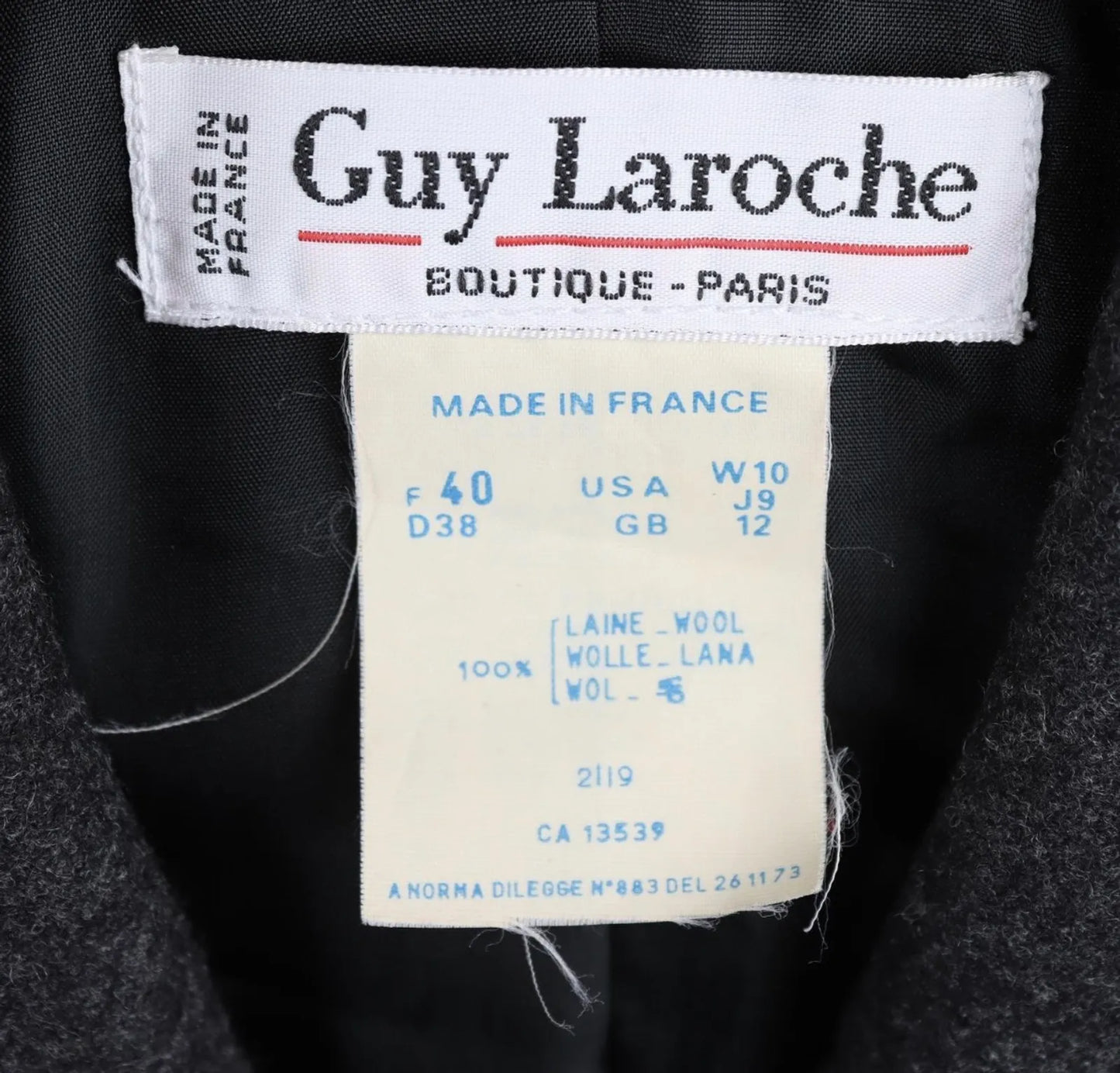 Guy Laroche Set