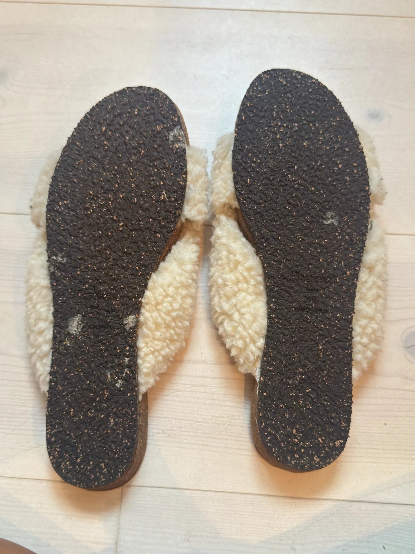 Flattered Lou Teddy Creme Sandals