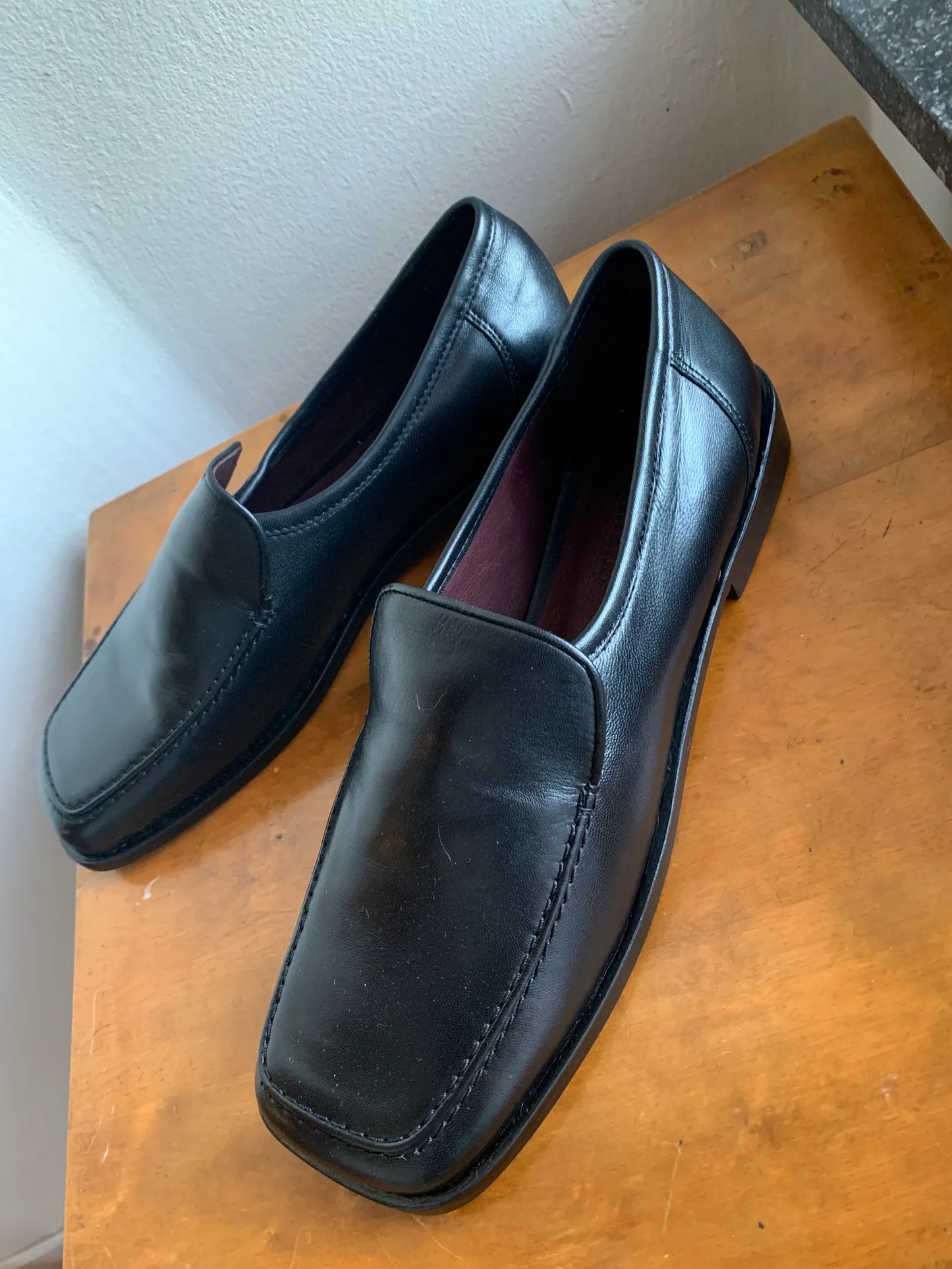 Blankens-skinnloafers NWT