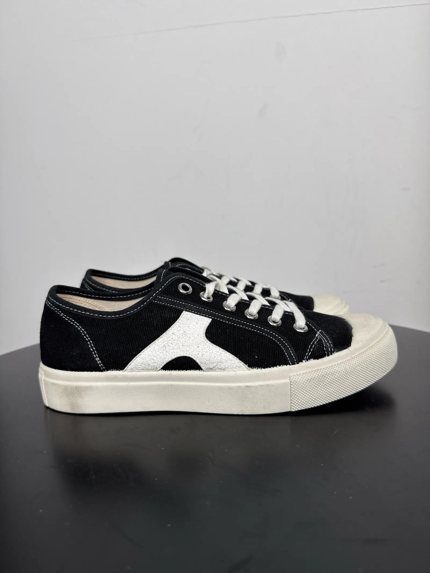 Flattered Hornstull Black Cotton-sneakers