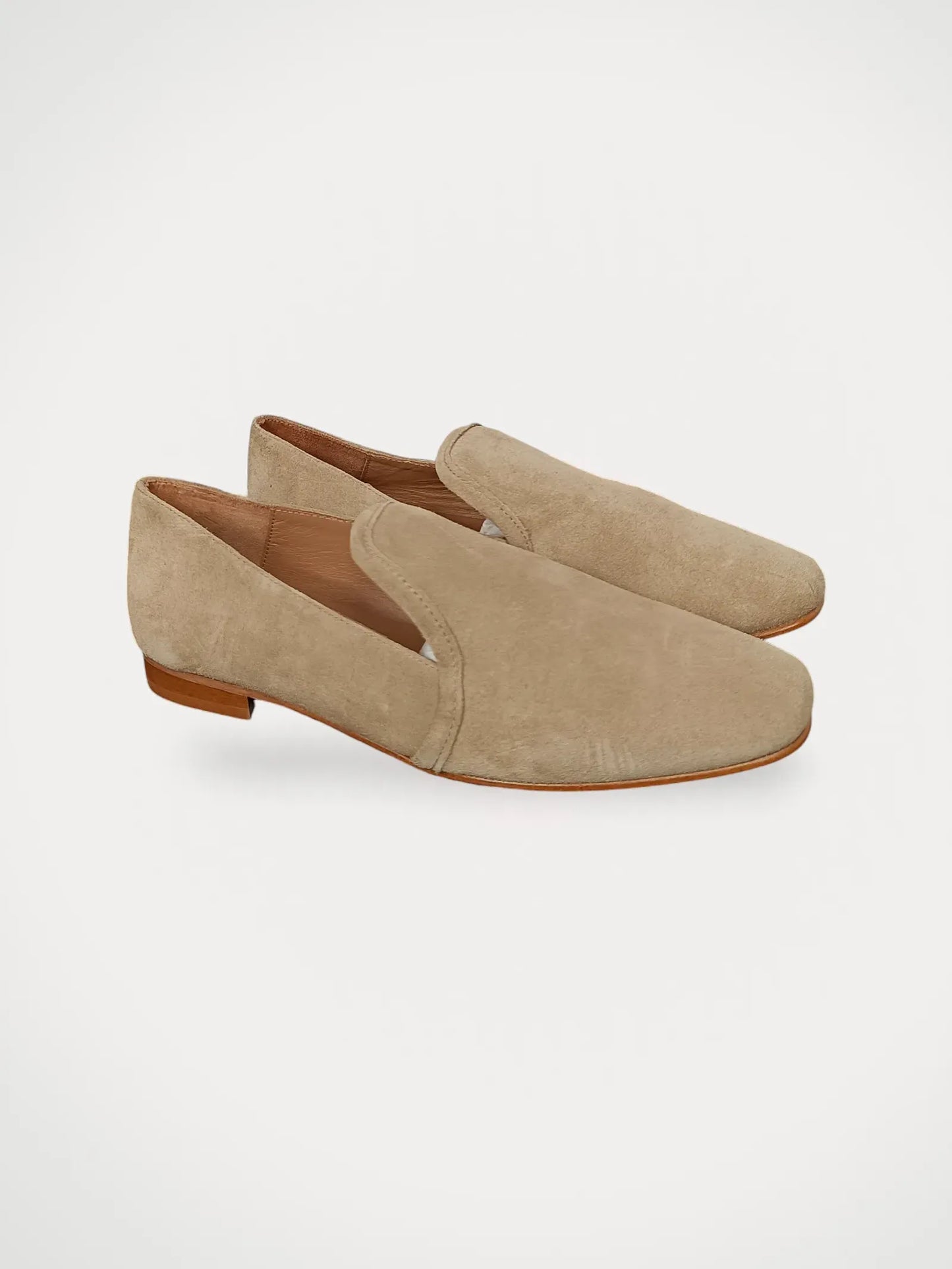 Flattered Omega Beige Suede-loafers