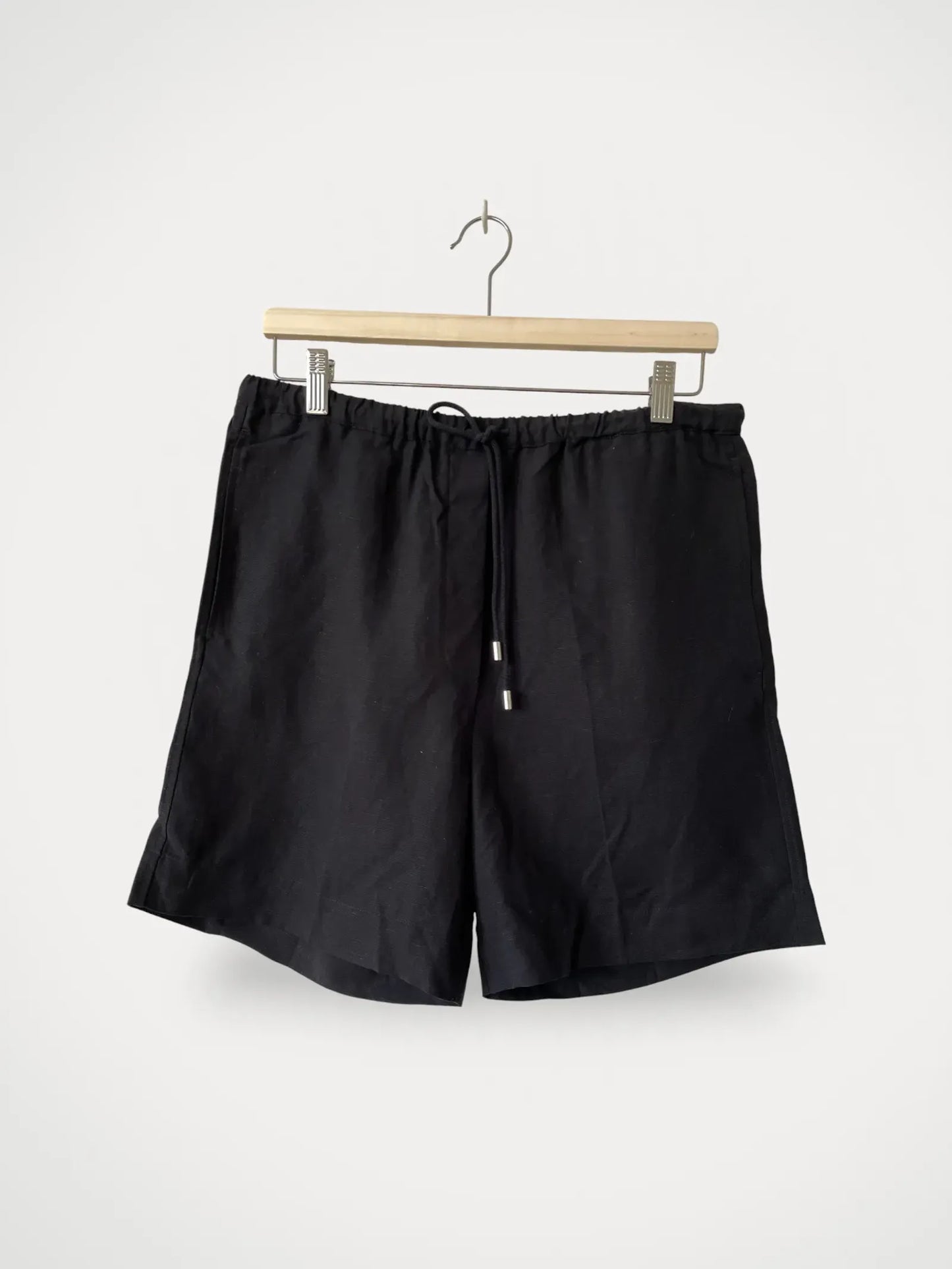 Toteme Press-creased Drawstring-linneshorts NWOT