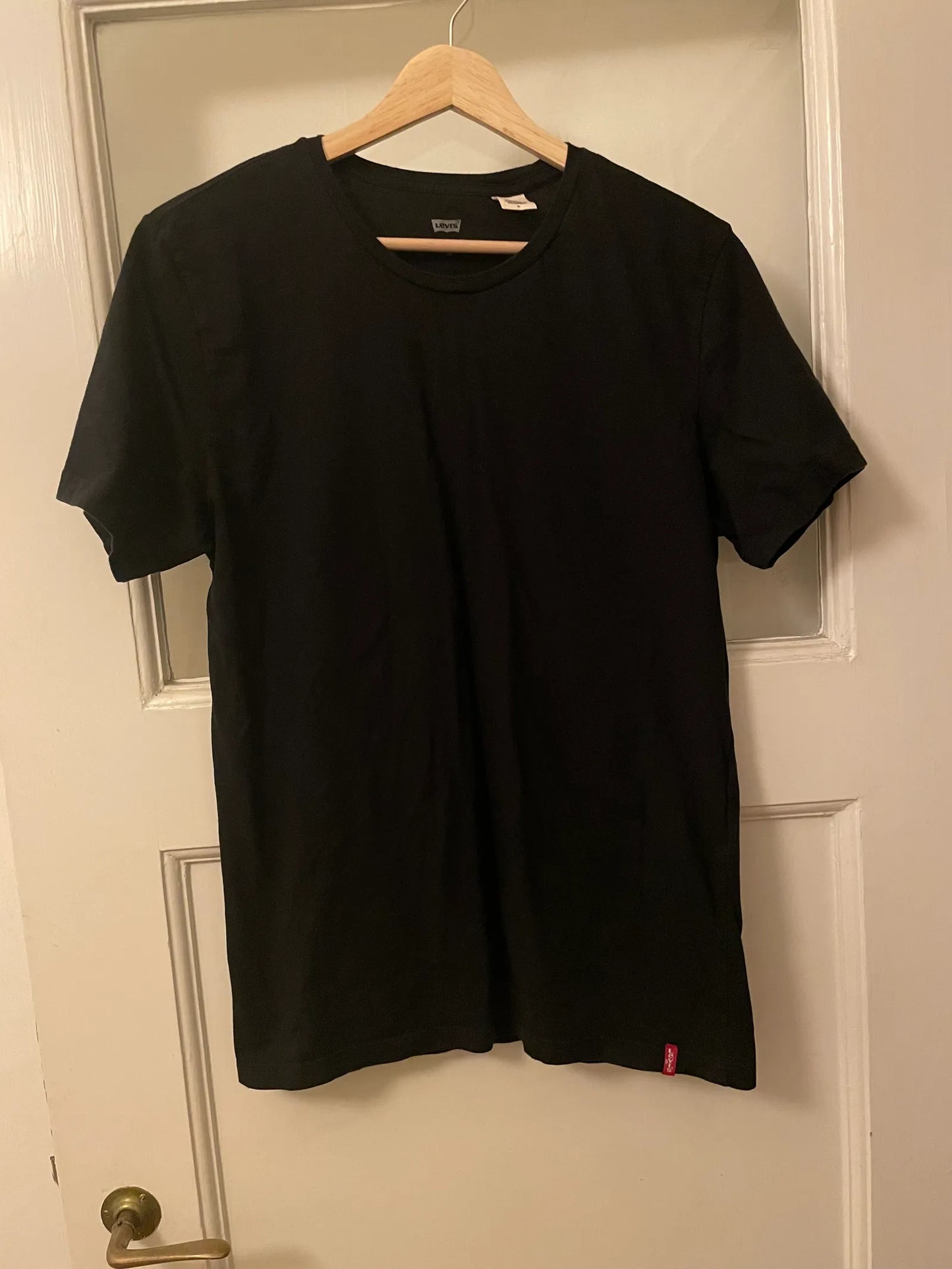 Levi's-t-shirt NWOT