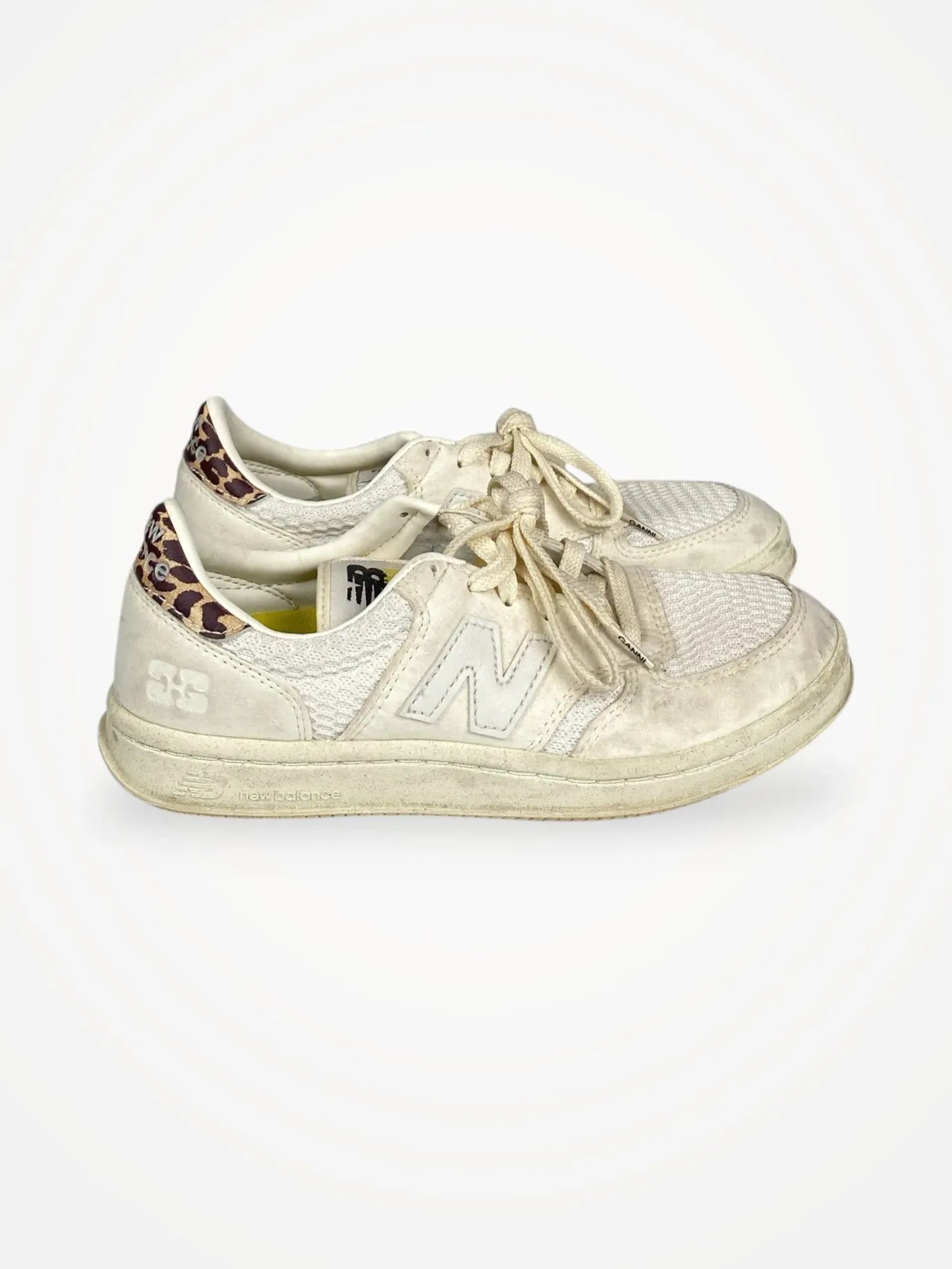 New Balance T500 Sneakers