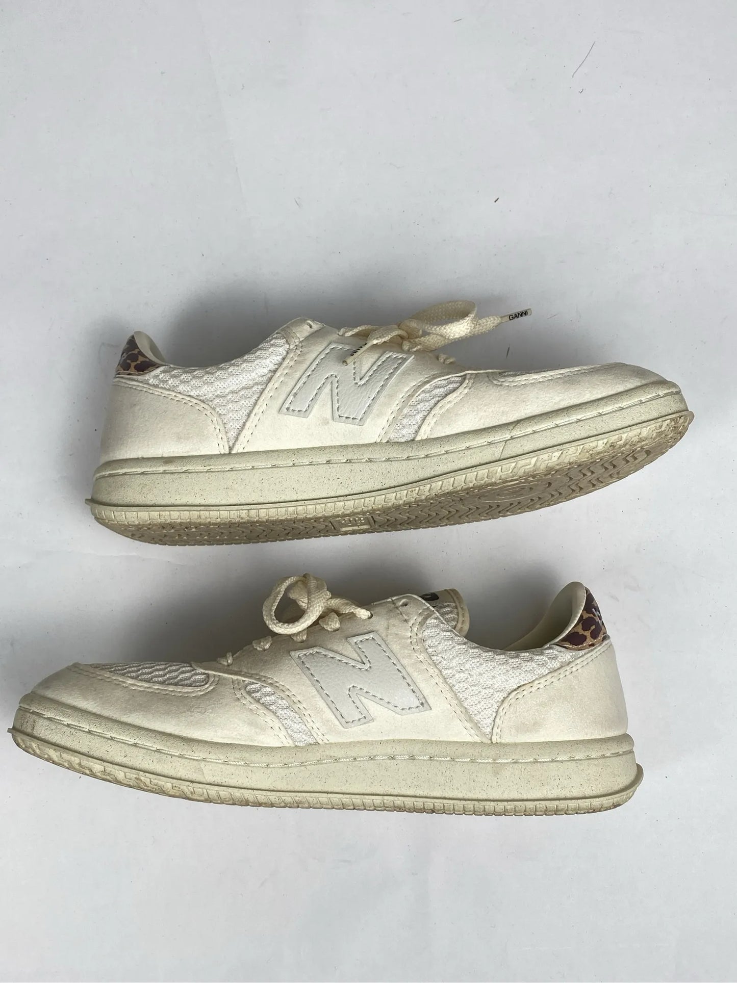 New Balance T500 Sneakers