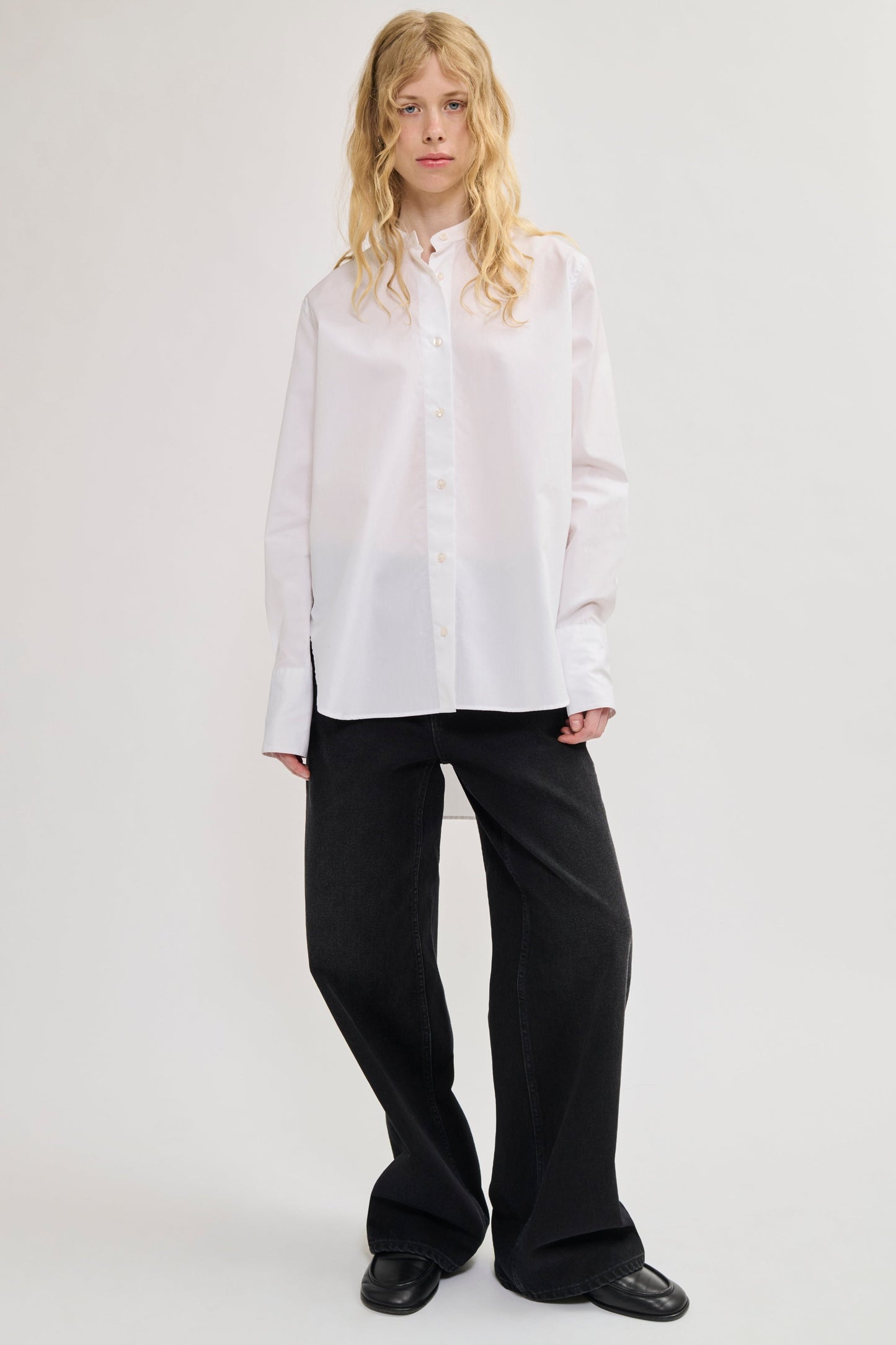 Teurn Studios Pen White-skjorta NWT