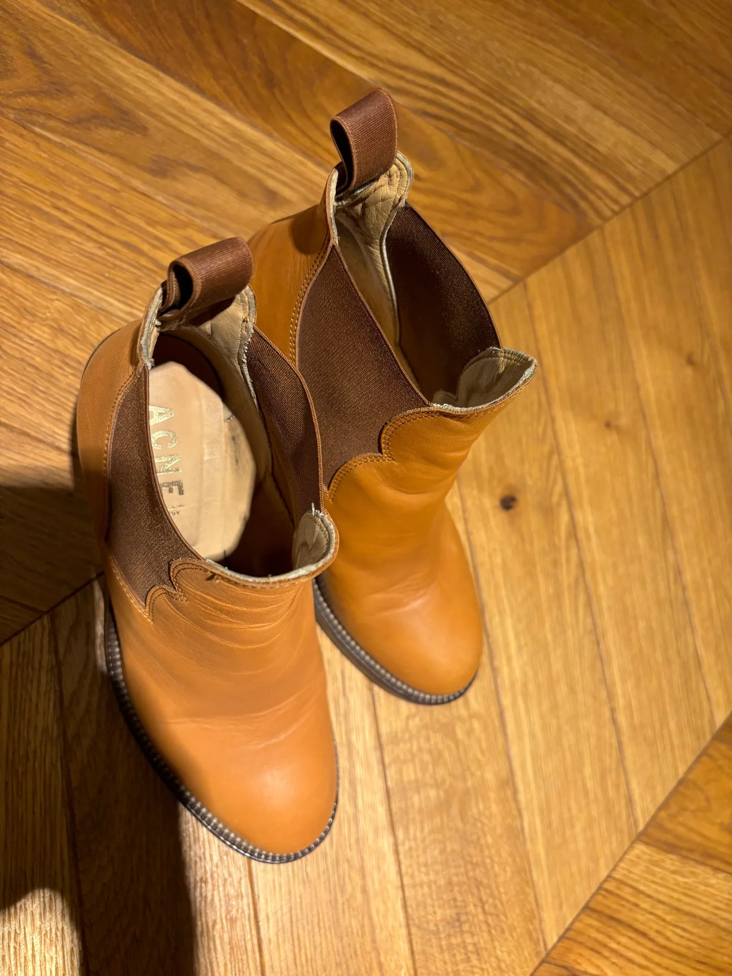 Acne Studios-skinnboots