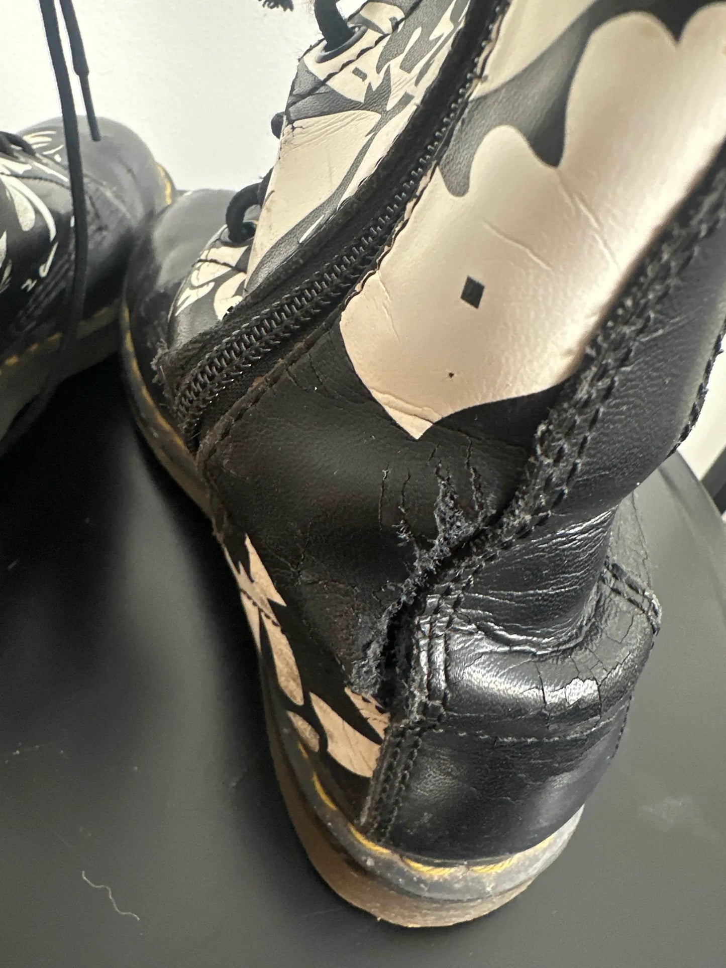 Dr. Martens 1914 Vonda White Boots