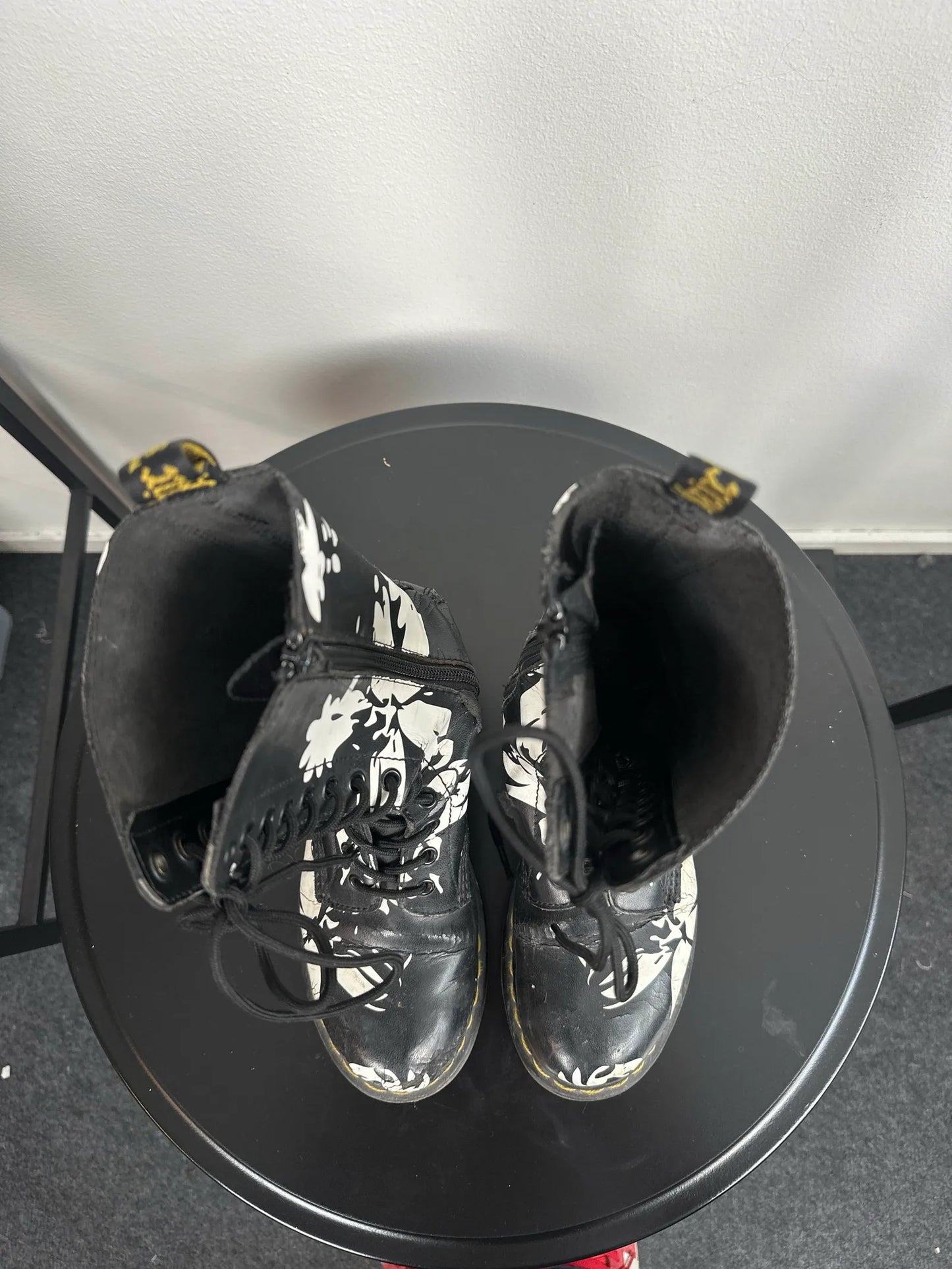 Dr. Martens 1914 Vonda White Boots