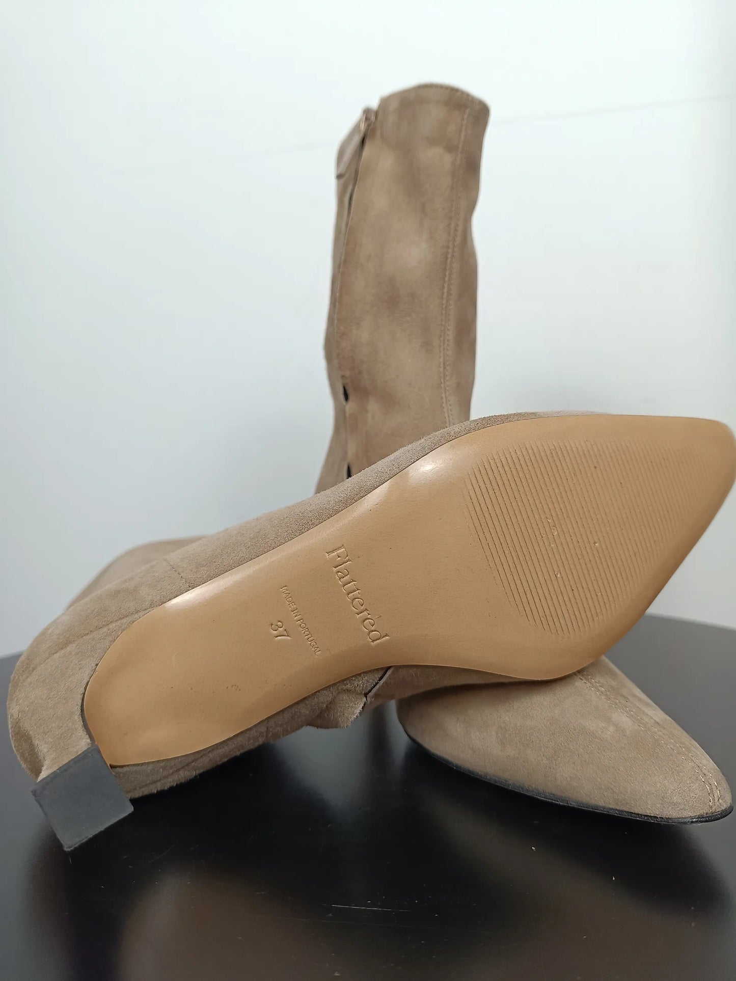 Flattered Carolina Tan Suede-boots