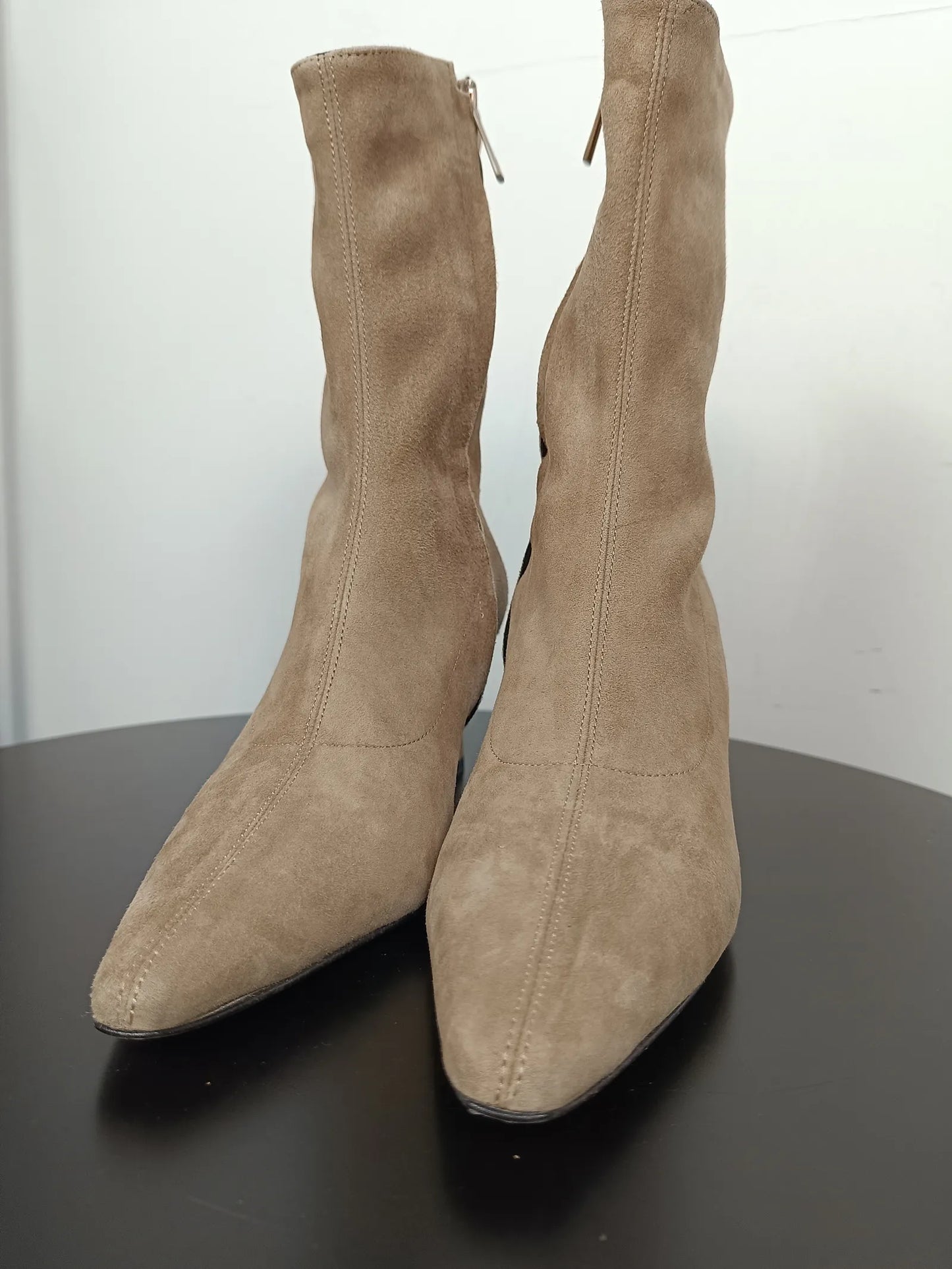 Flattered Carolina Tan Suede-boots