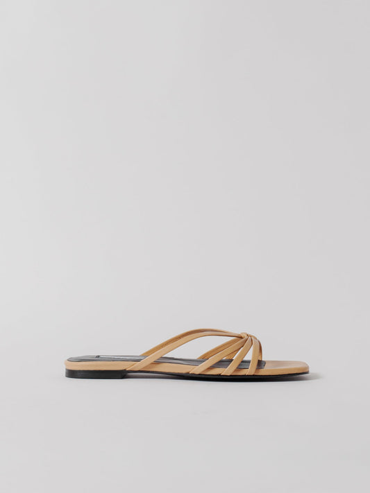 Blankens The Jennie Flat Beige Sandals