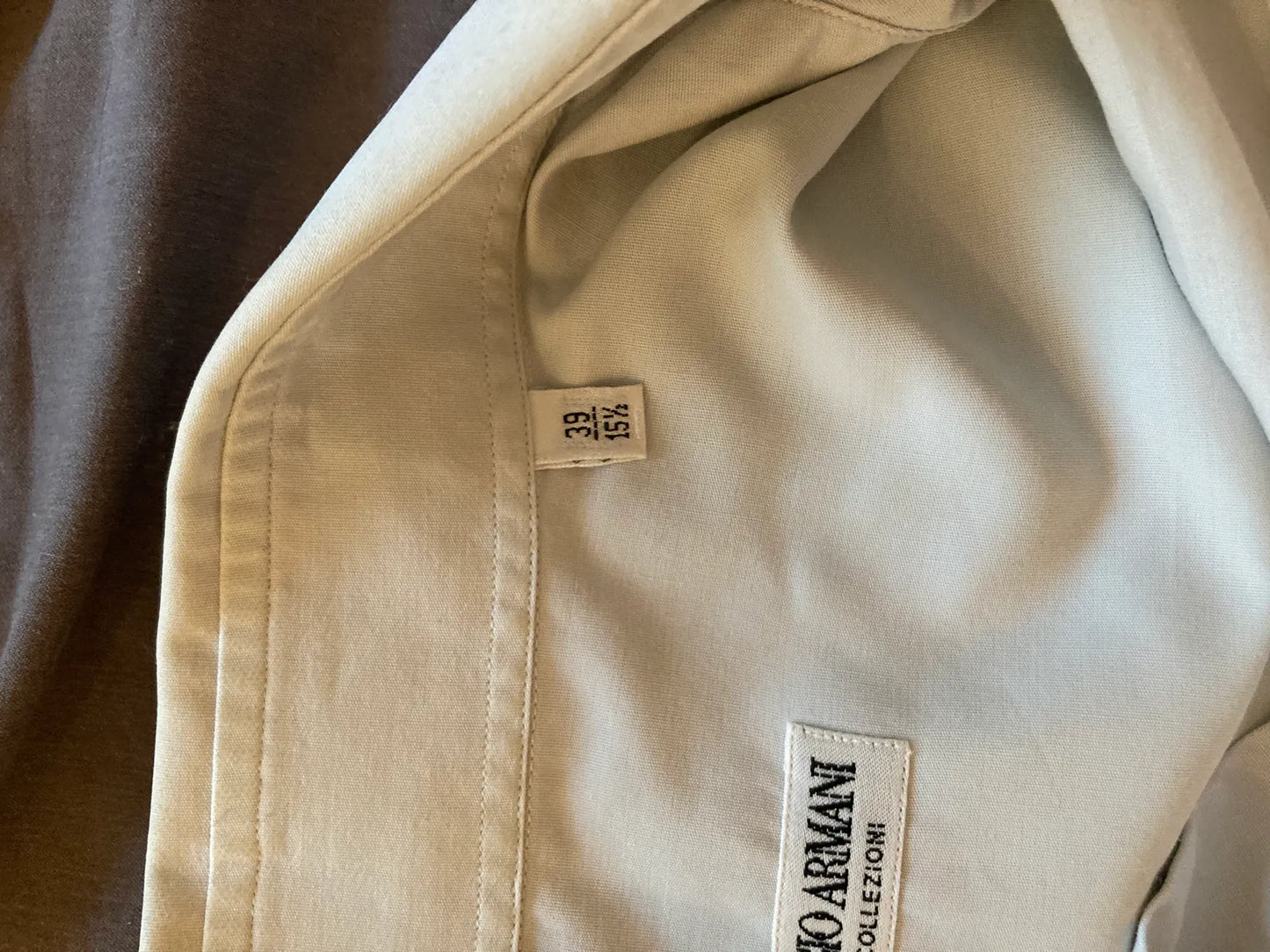 Armani-skjorta NWOT