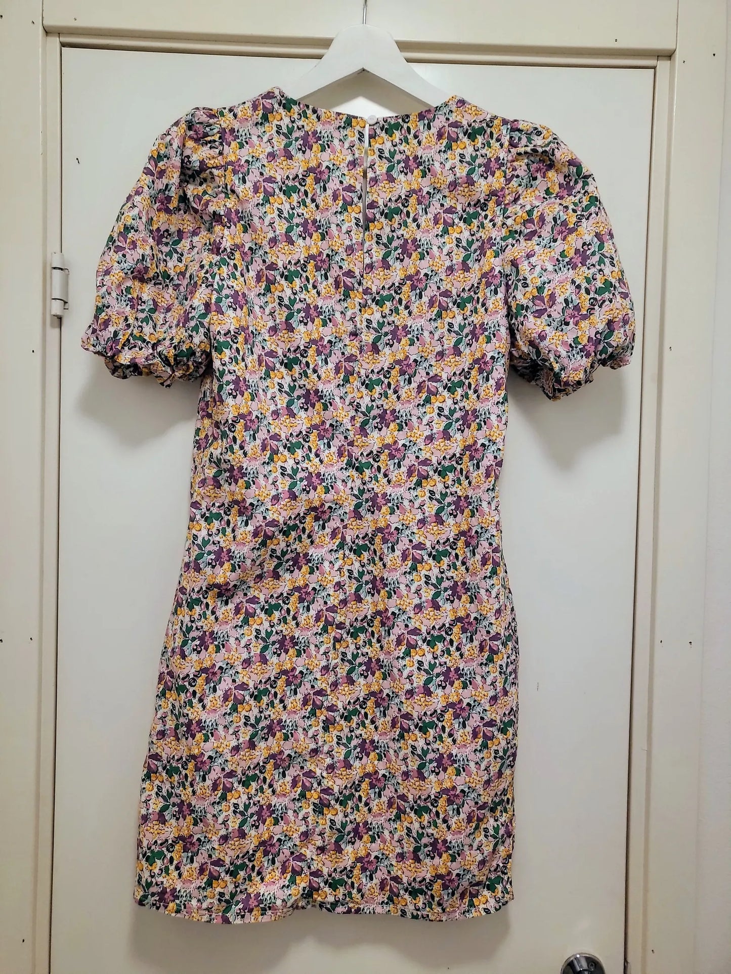 Loavies-kaftan NWOT