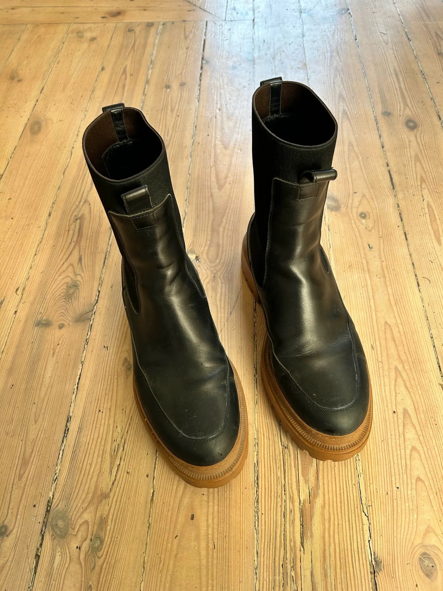 Arket Chunky Leather-skinnboots