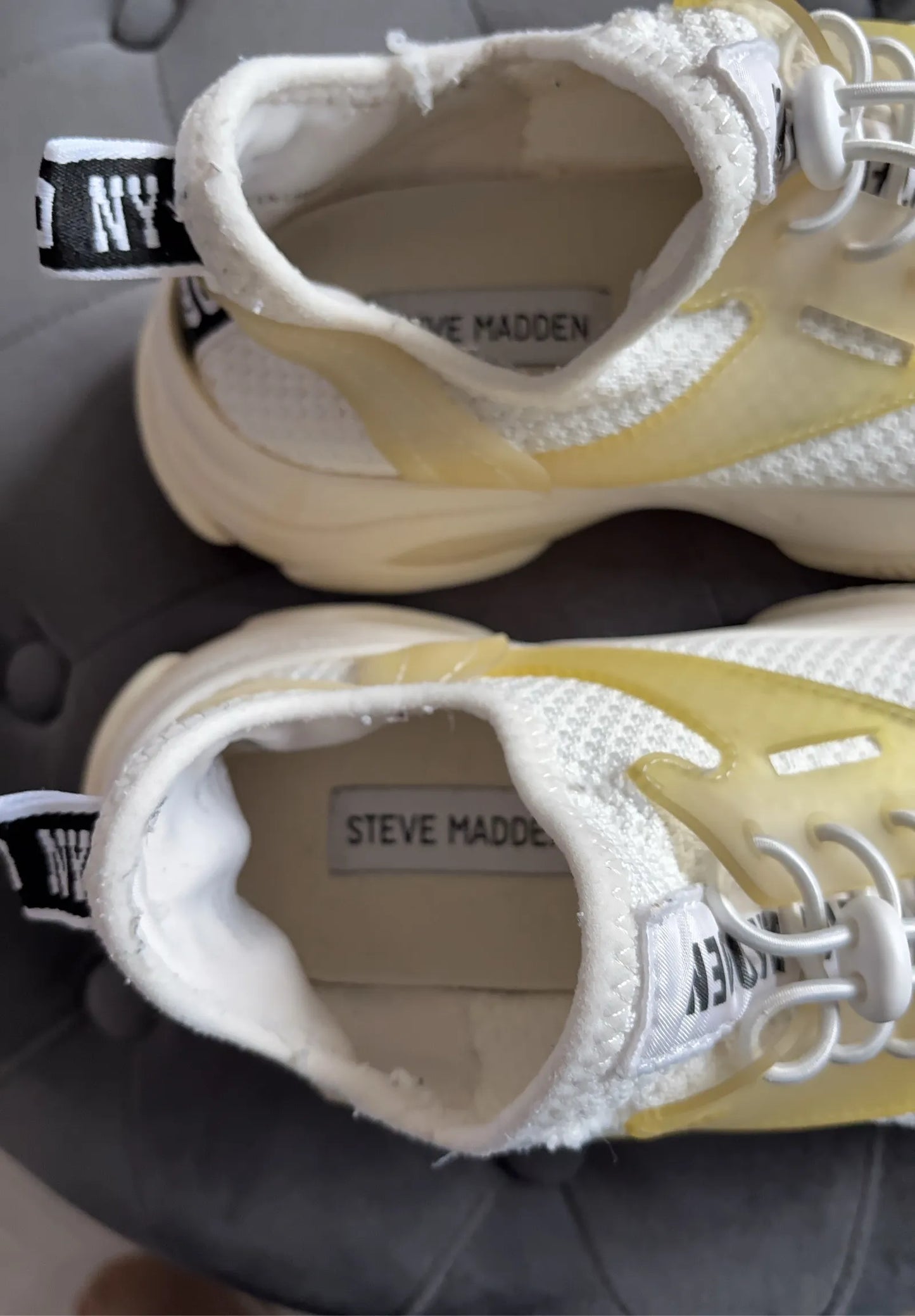 Steve Madden Sneakers