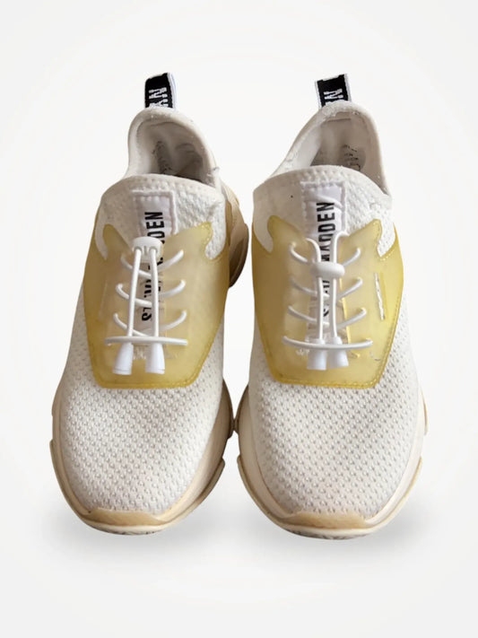 Steve Madden Sneakers